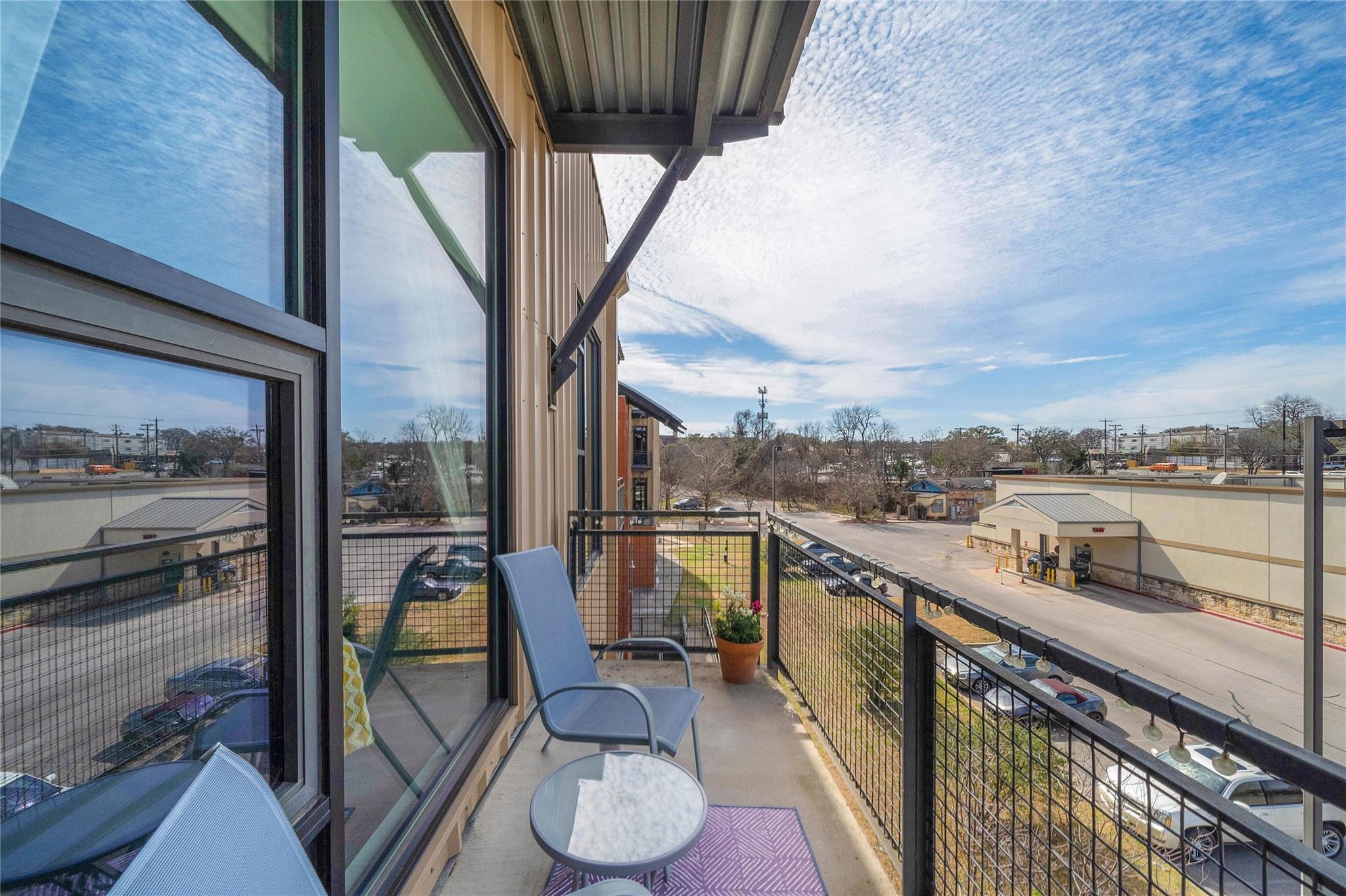 2525 S Lamar Blvd #304 Property Photo 24