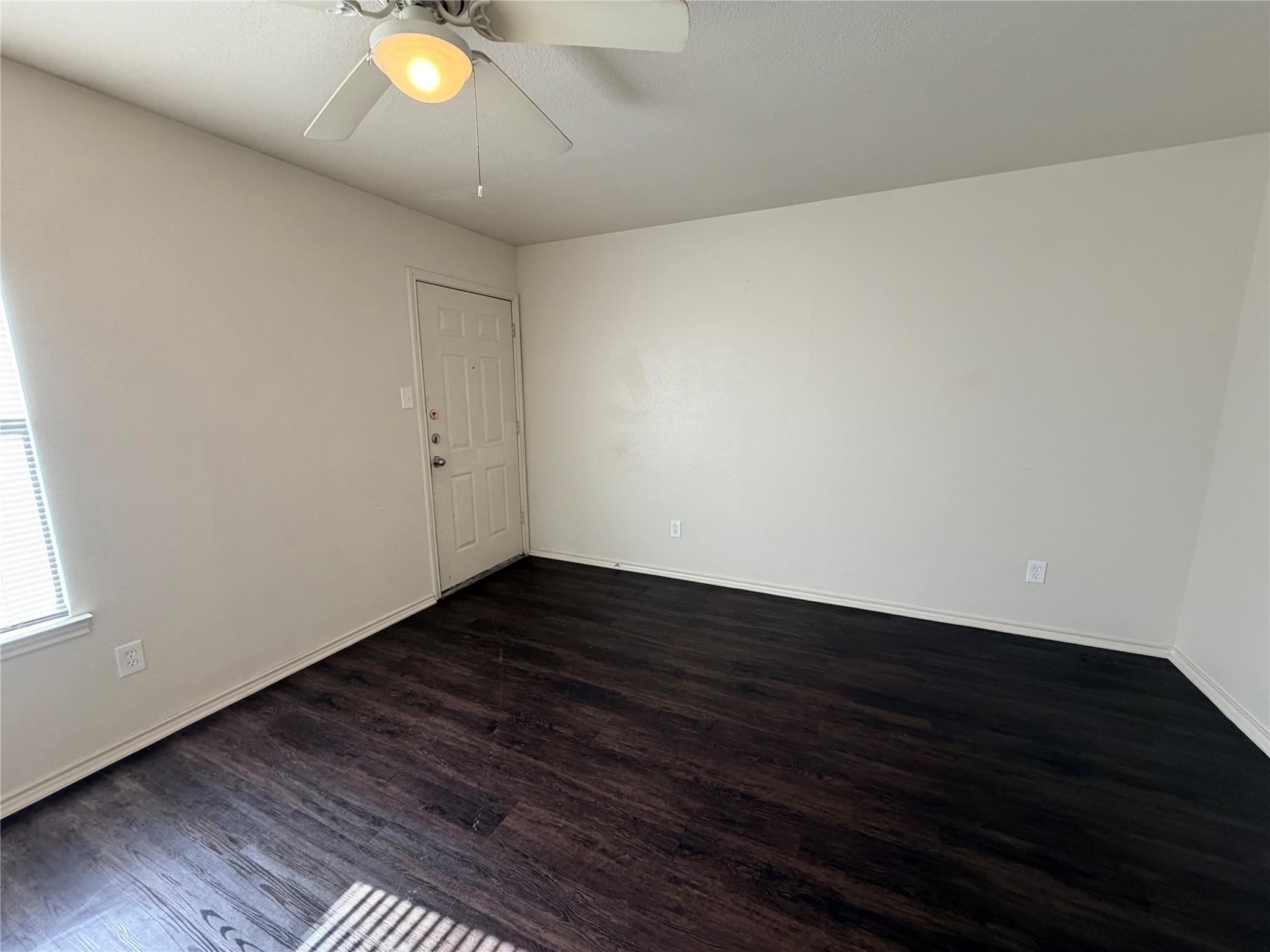 1501 Benttree Dr Property Photo 18