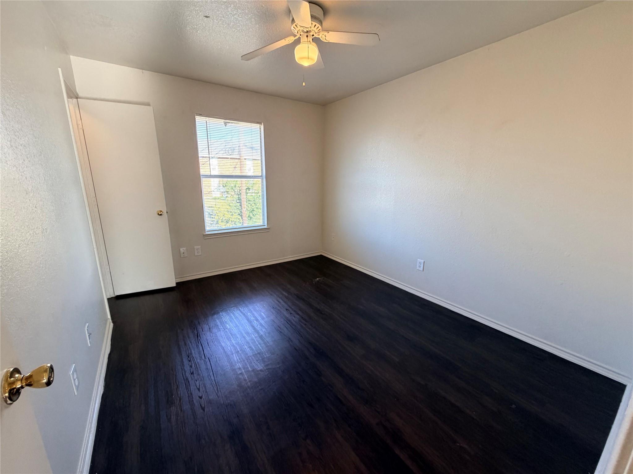 1501 Benttree Dr Property Photo 22
