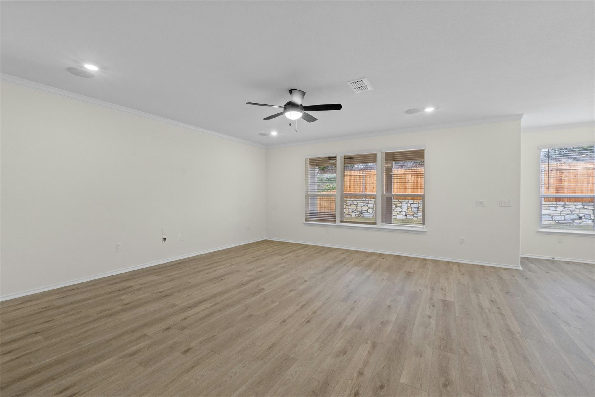 8200 Tranquil Glade Trl Property Photo 4