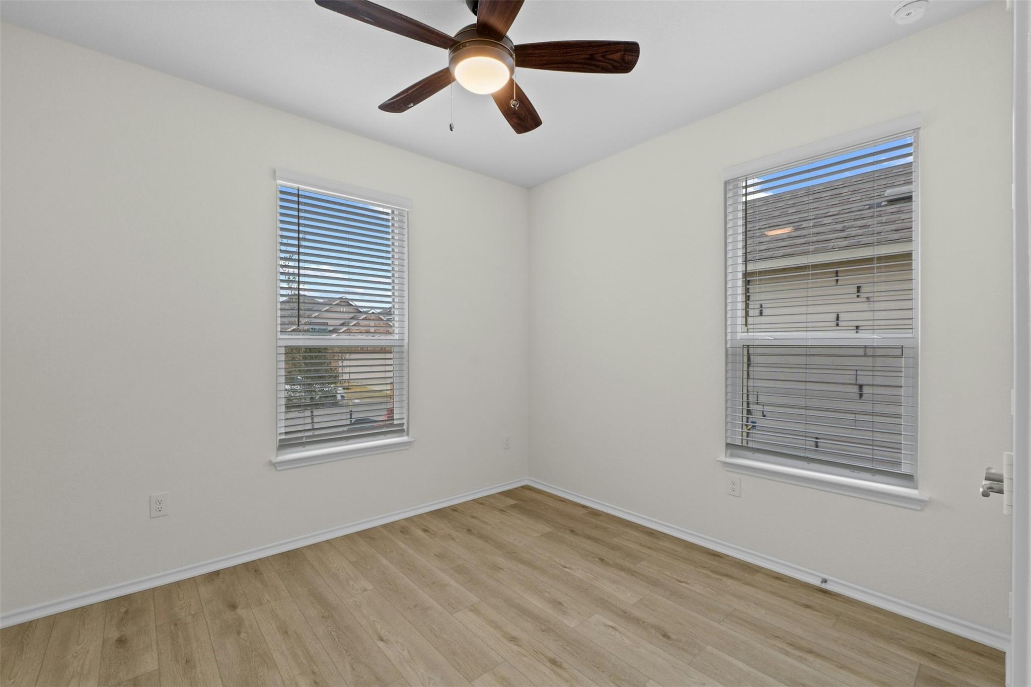 8200 Tranquil Glade Trl Property Photo 27