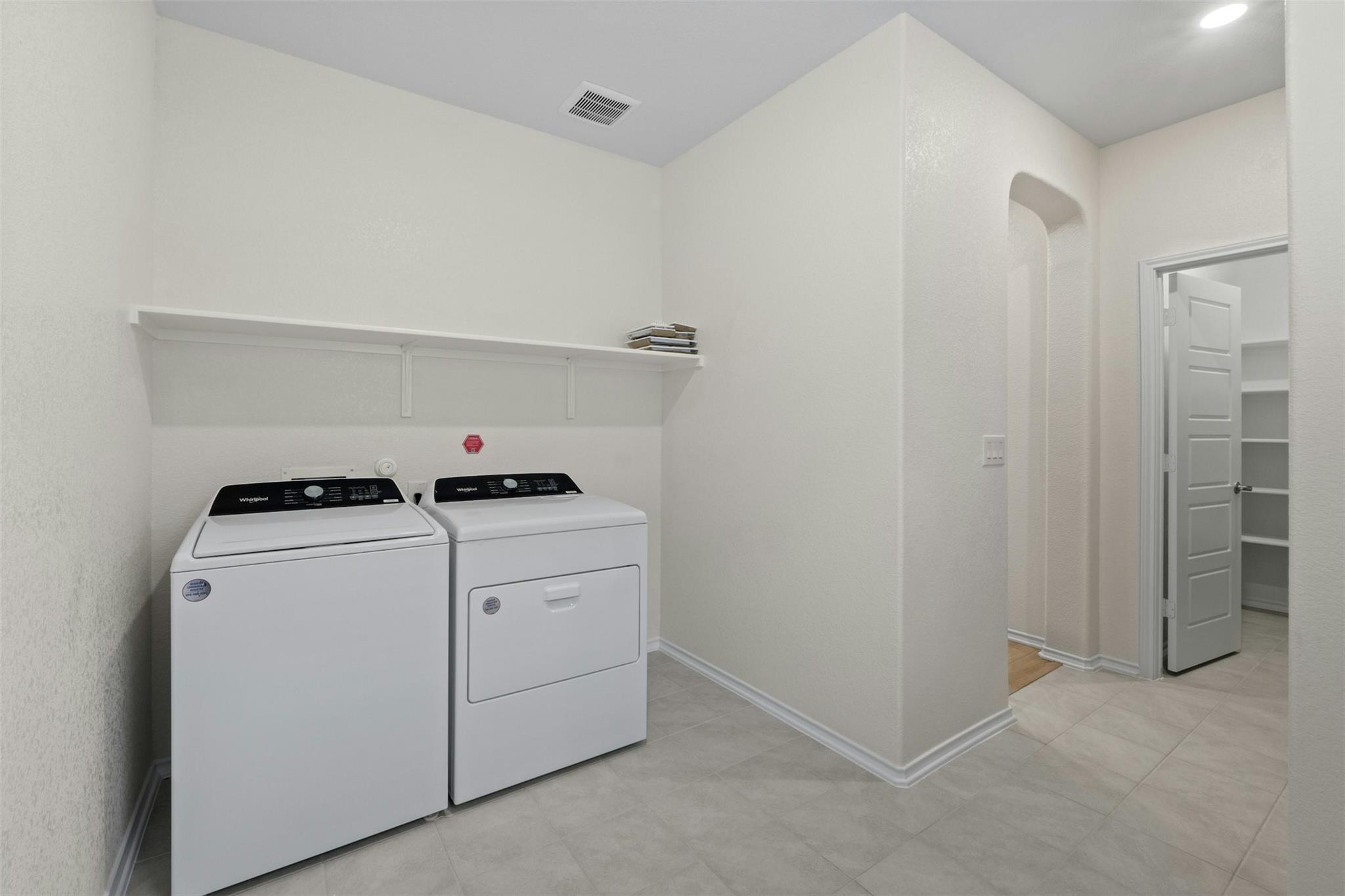 8200 Tranquil Glade Trl Property Photo 34