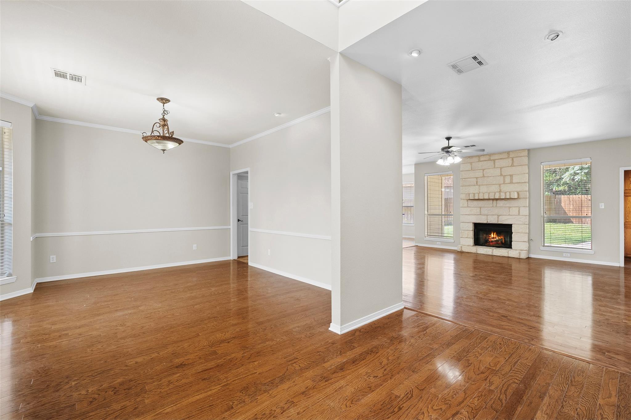 1412 Indian Trl Property Photo 3