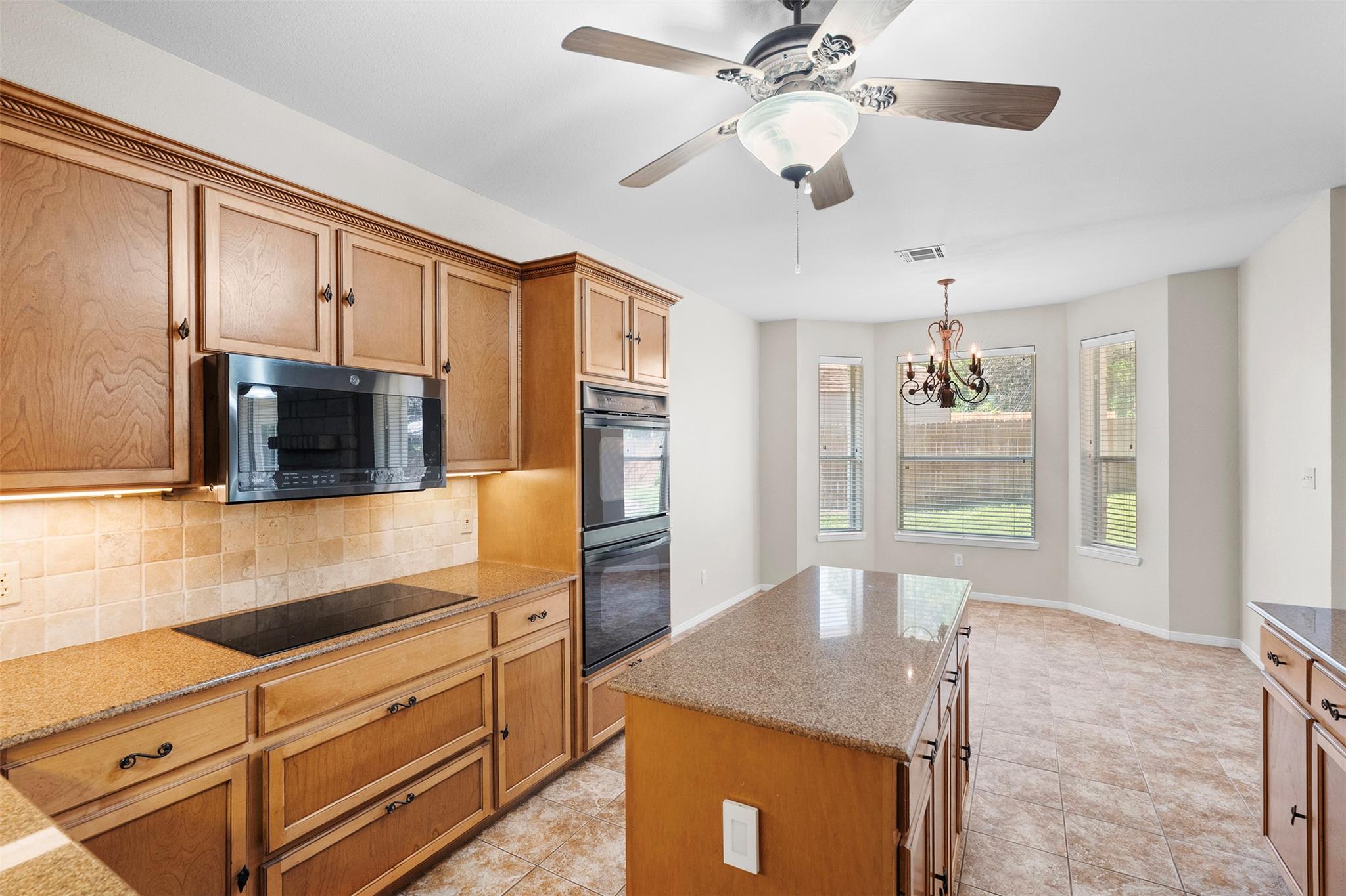 1412 Indian Trl Property Photo 13