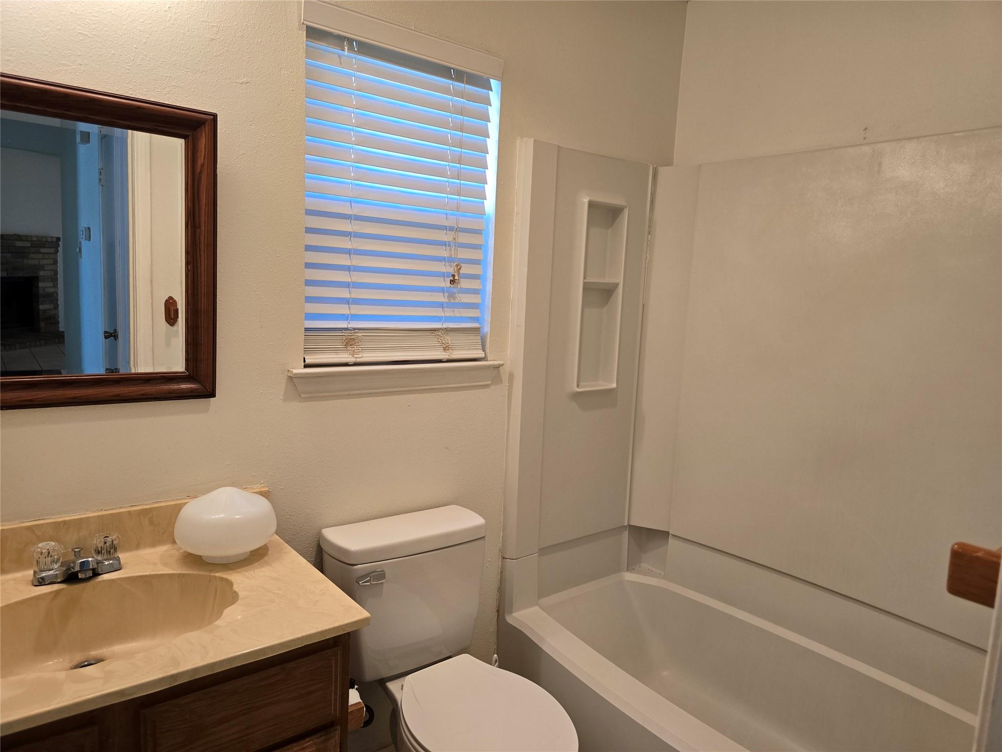 5808 Spring Meadow Rd Property Photo 19