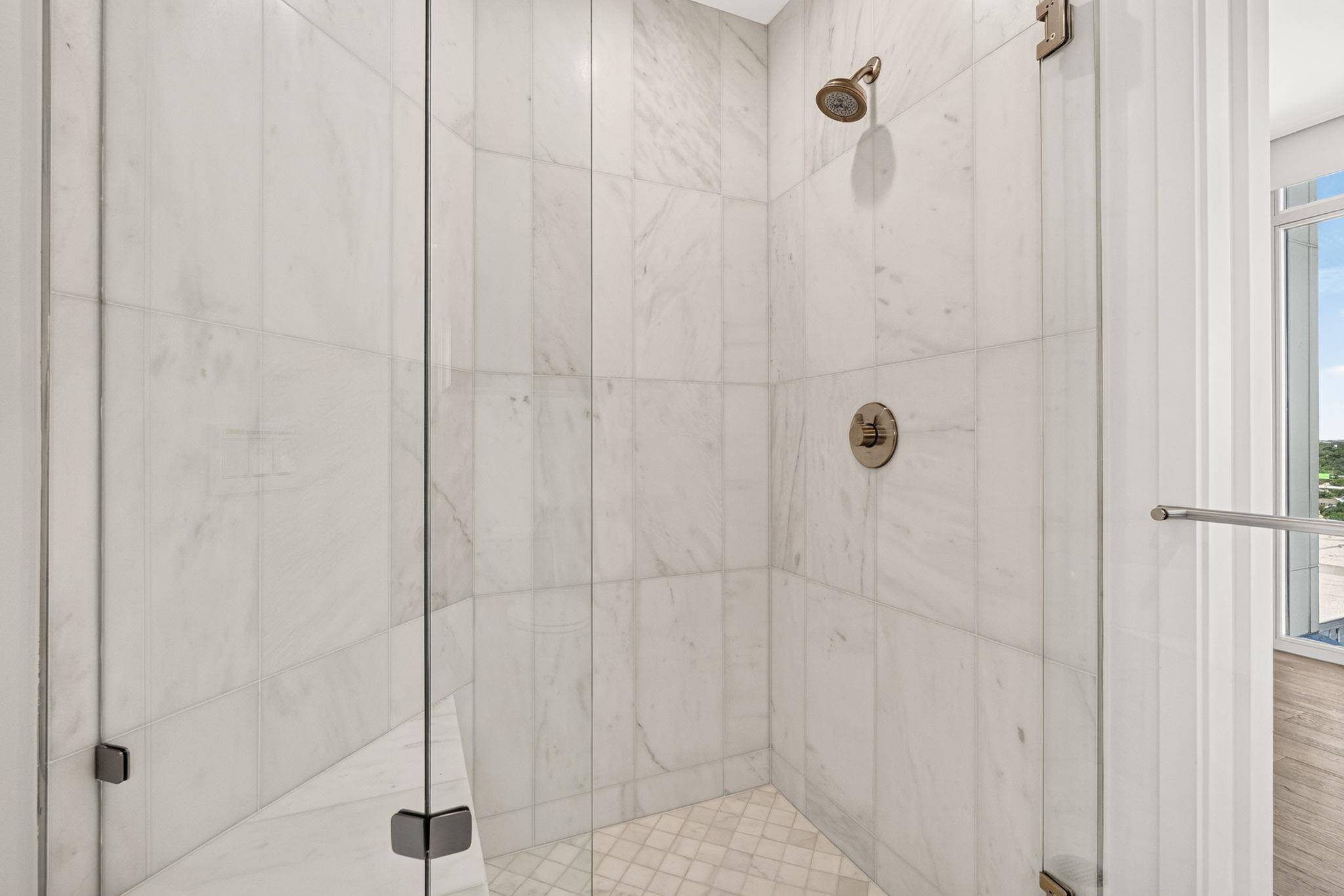 501 West Ave #1504 Property Photo 11