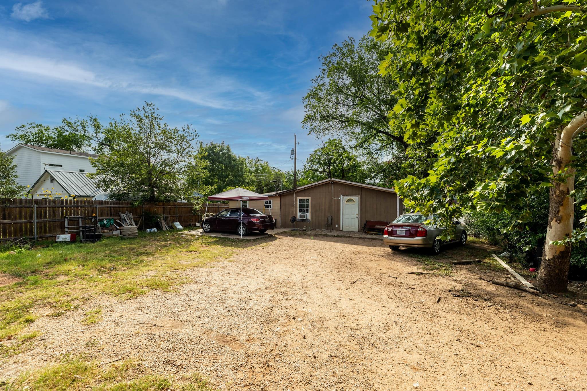 1144 Mason Ave Property Photo 12