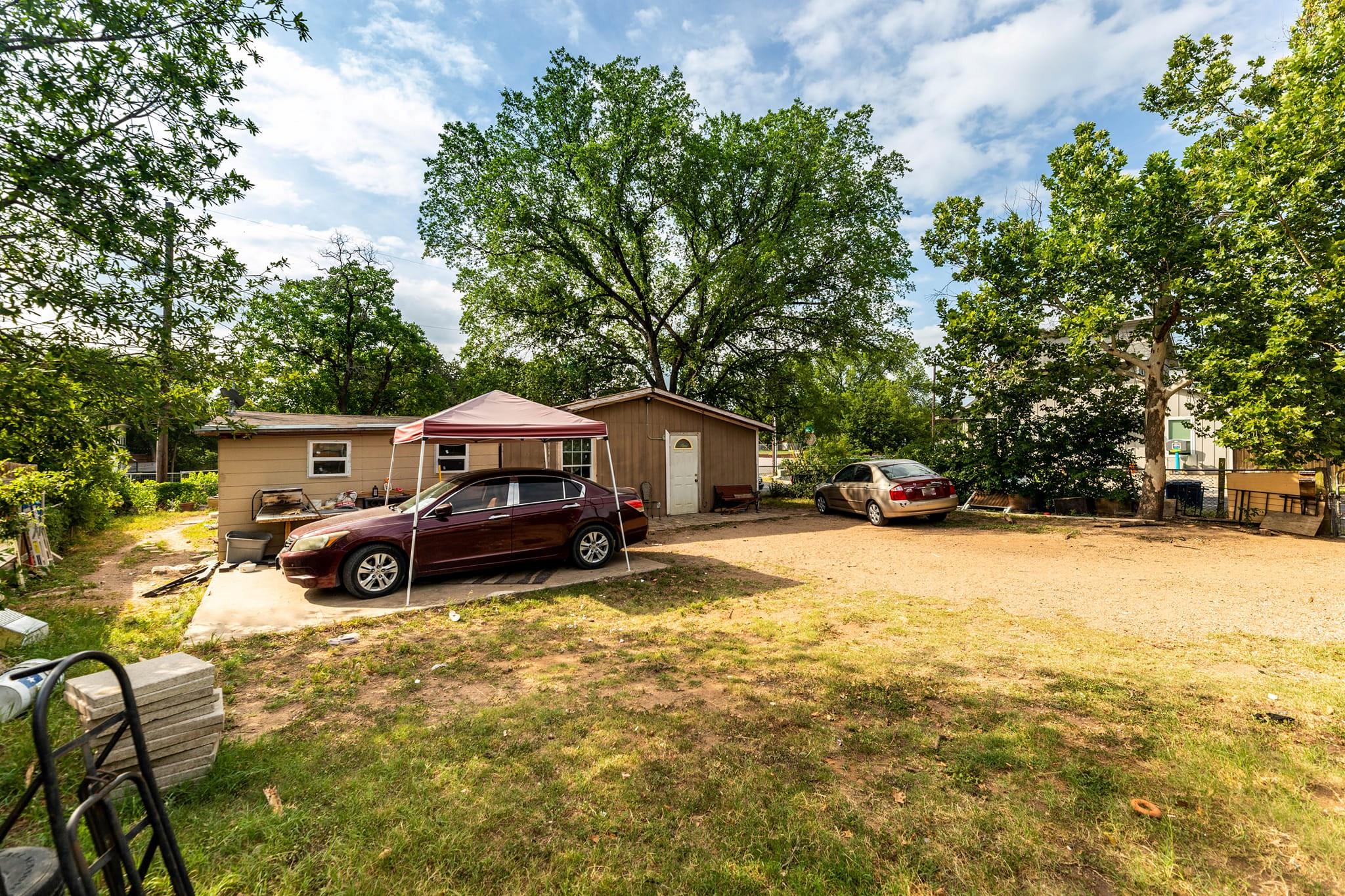 1144 Mason Ave Property Photo 32