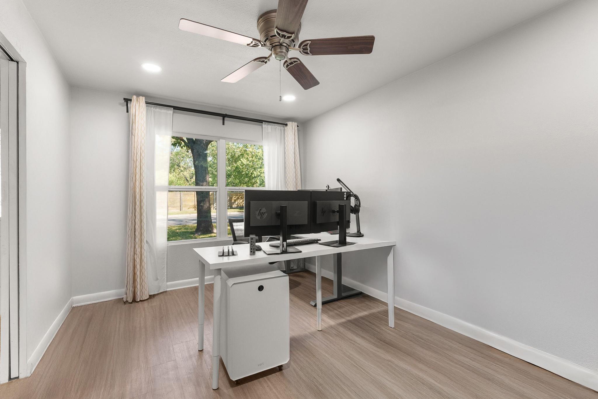 2207 North Plains Ave Property Photo 11