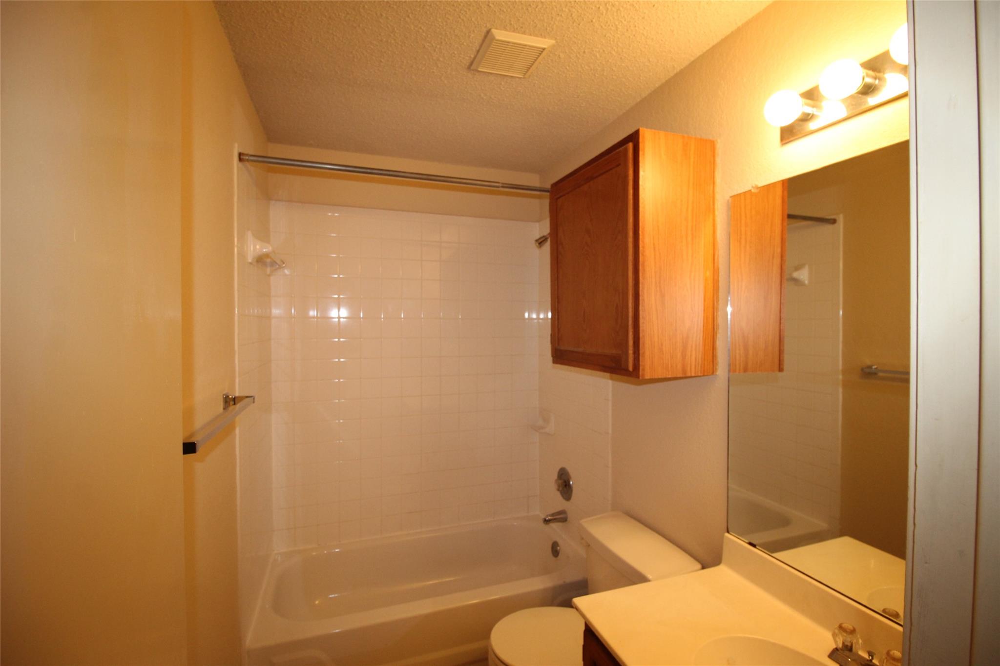 8622 Piney Creek Bnd Property Photo 23