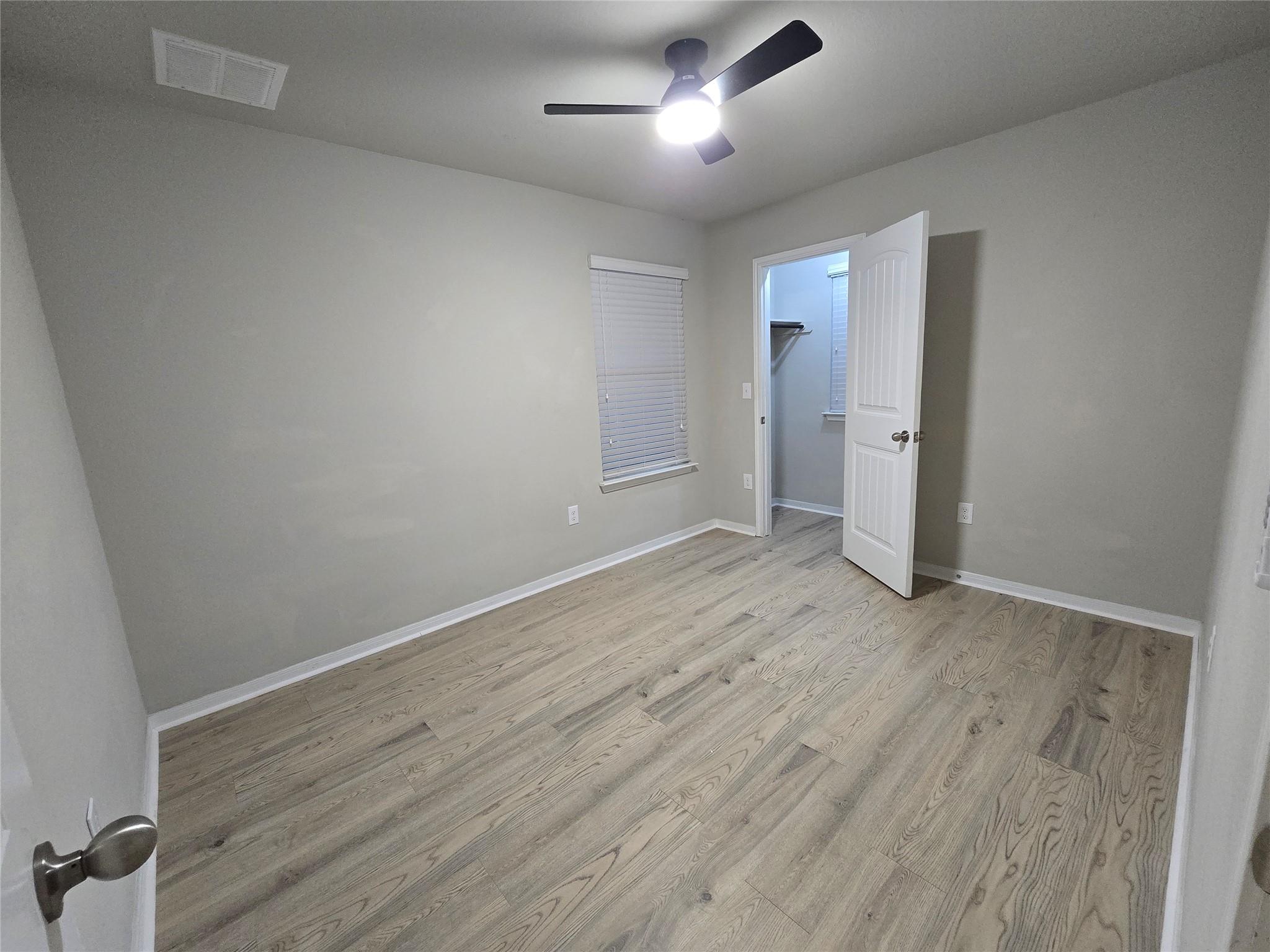 10303 Tildon Ave Property Photo 15