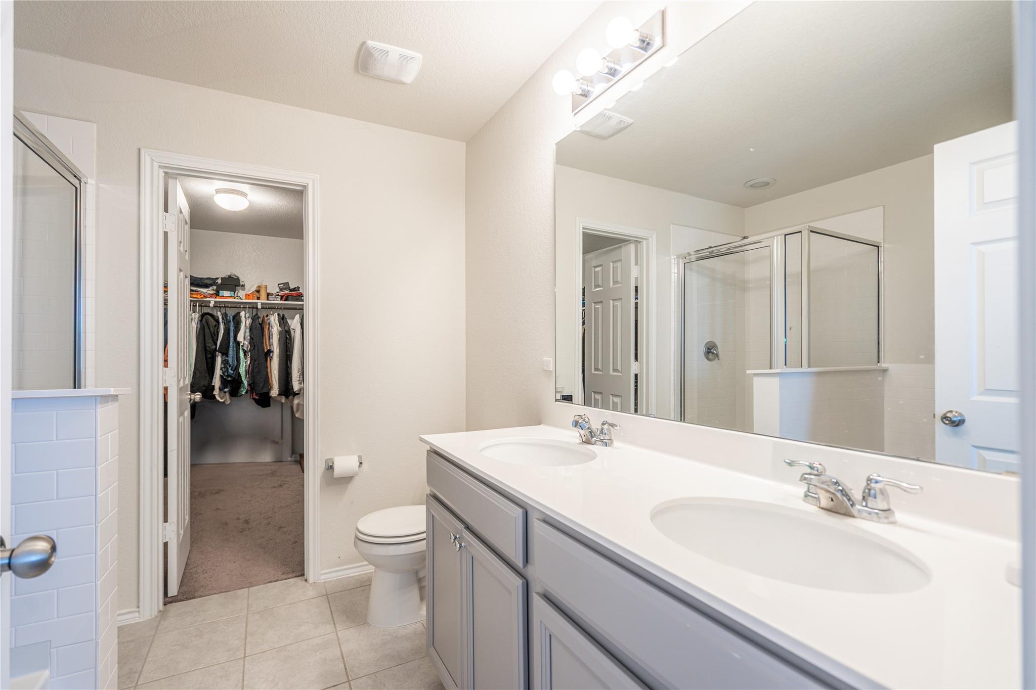 547 Saturnia Dr Property Photo 35
