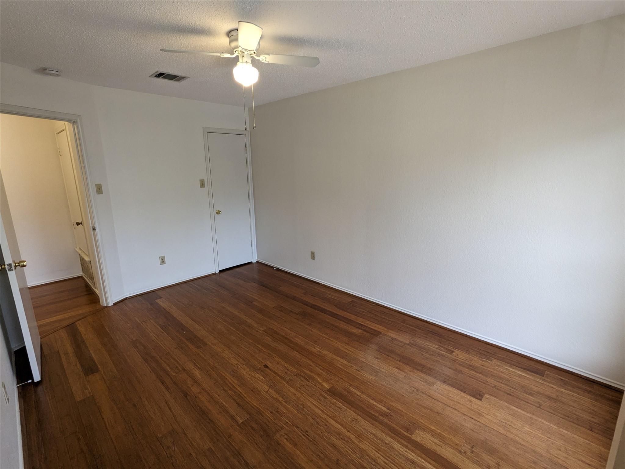 8608 Dandelion Trl Property Photo 18