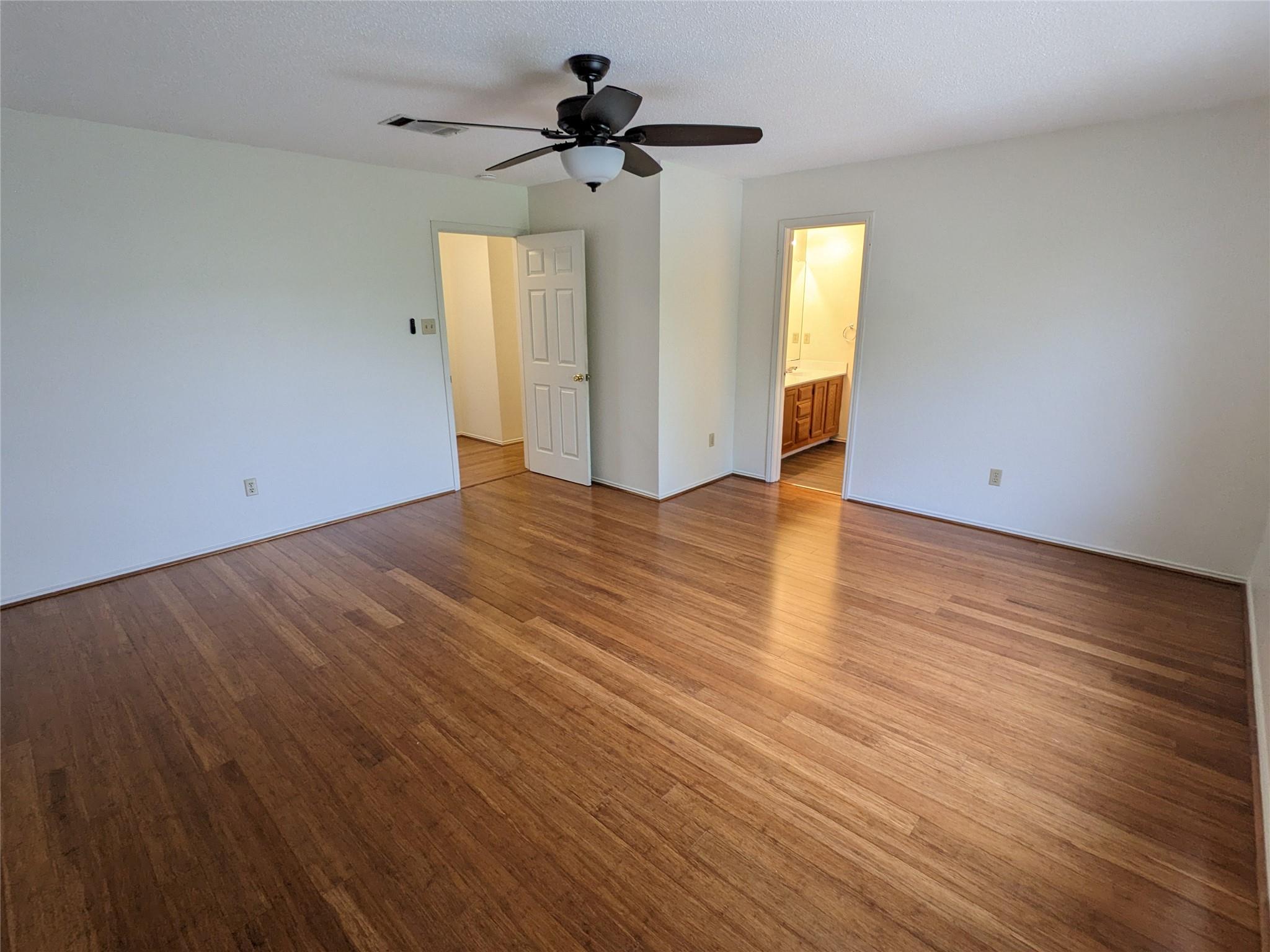 8608 Dandelion Trl Property Photo 22