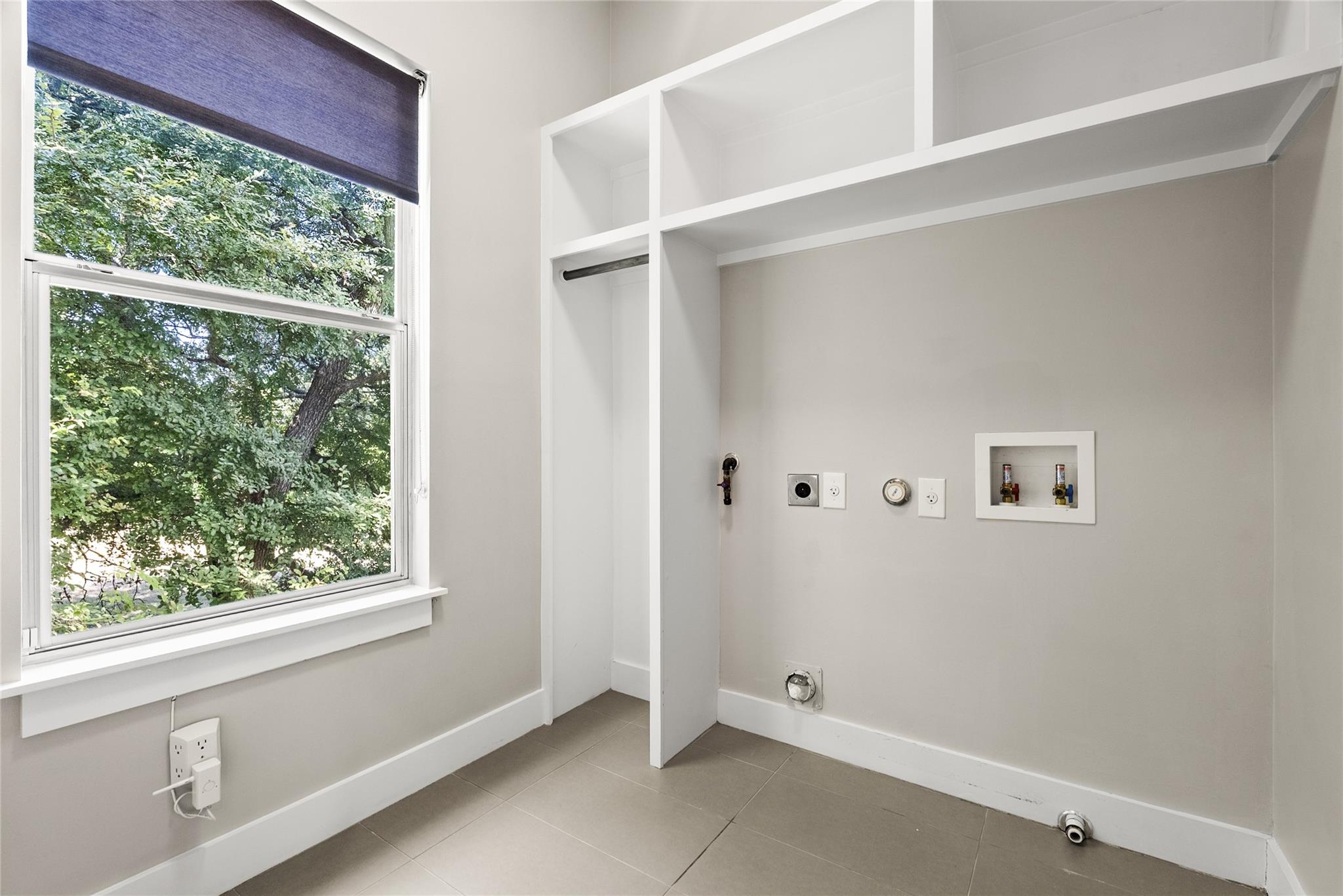 2105 Goodrich Ave #5 Property Photo 24