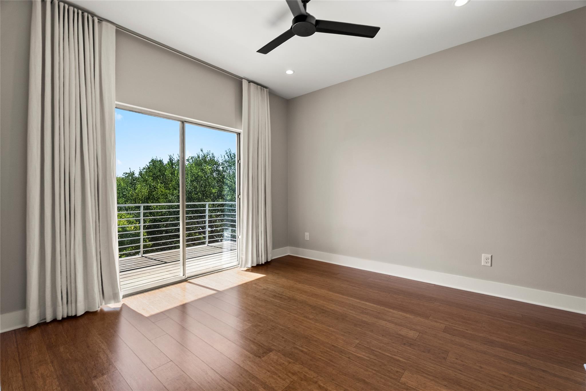 2105 Goodrich Ave #5 Property Photo 34