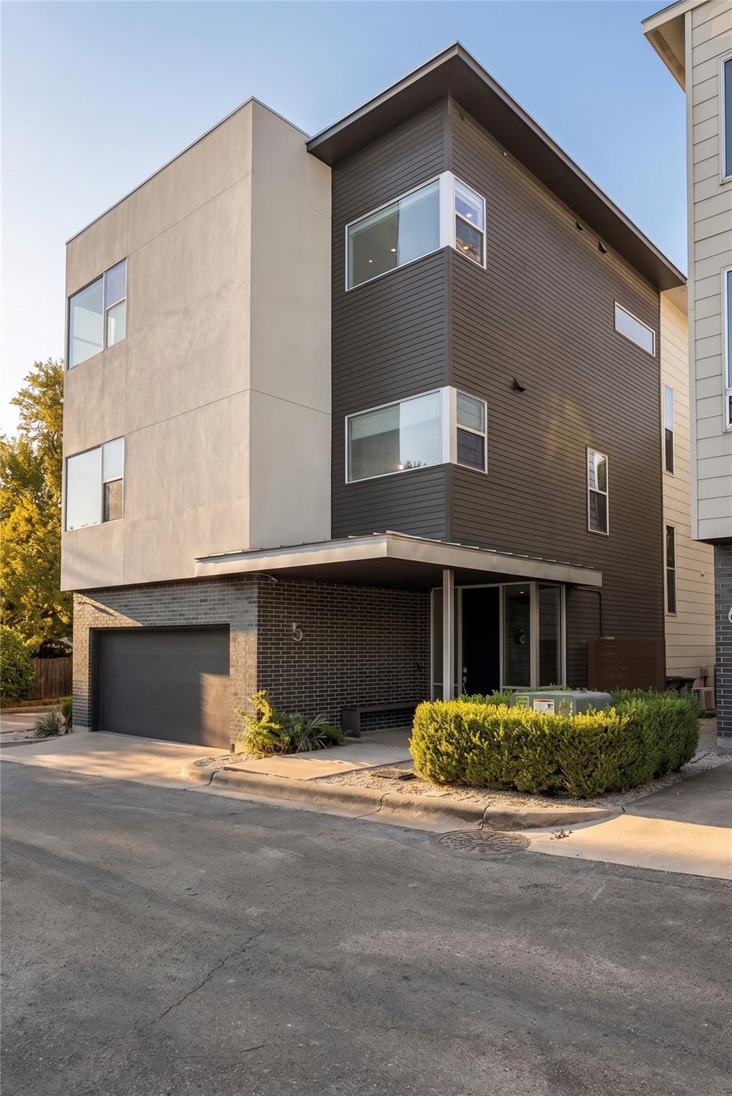 2105 Goodrich Ave #5 Property Photo 39