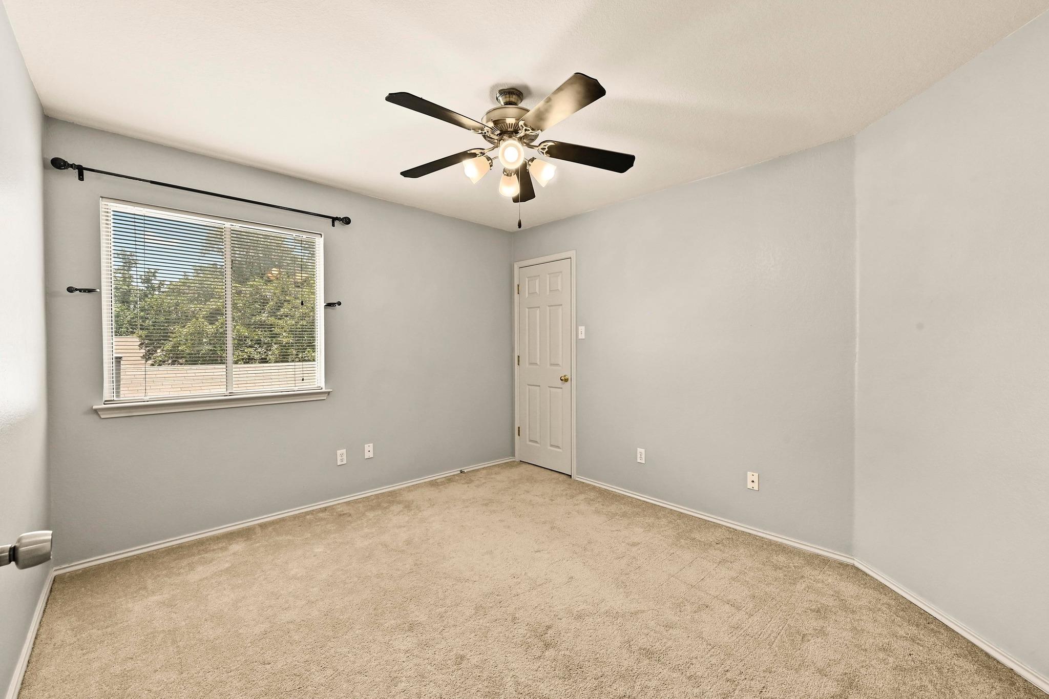 4460 Bremner Dr Property Photo 22