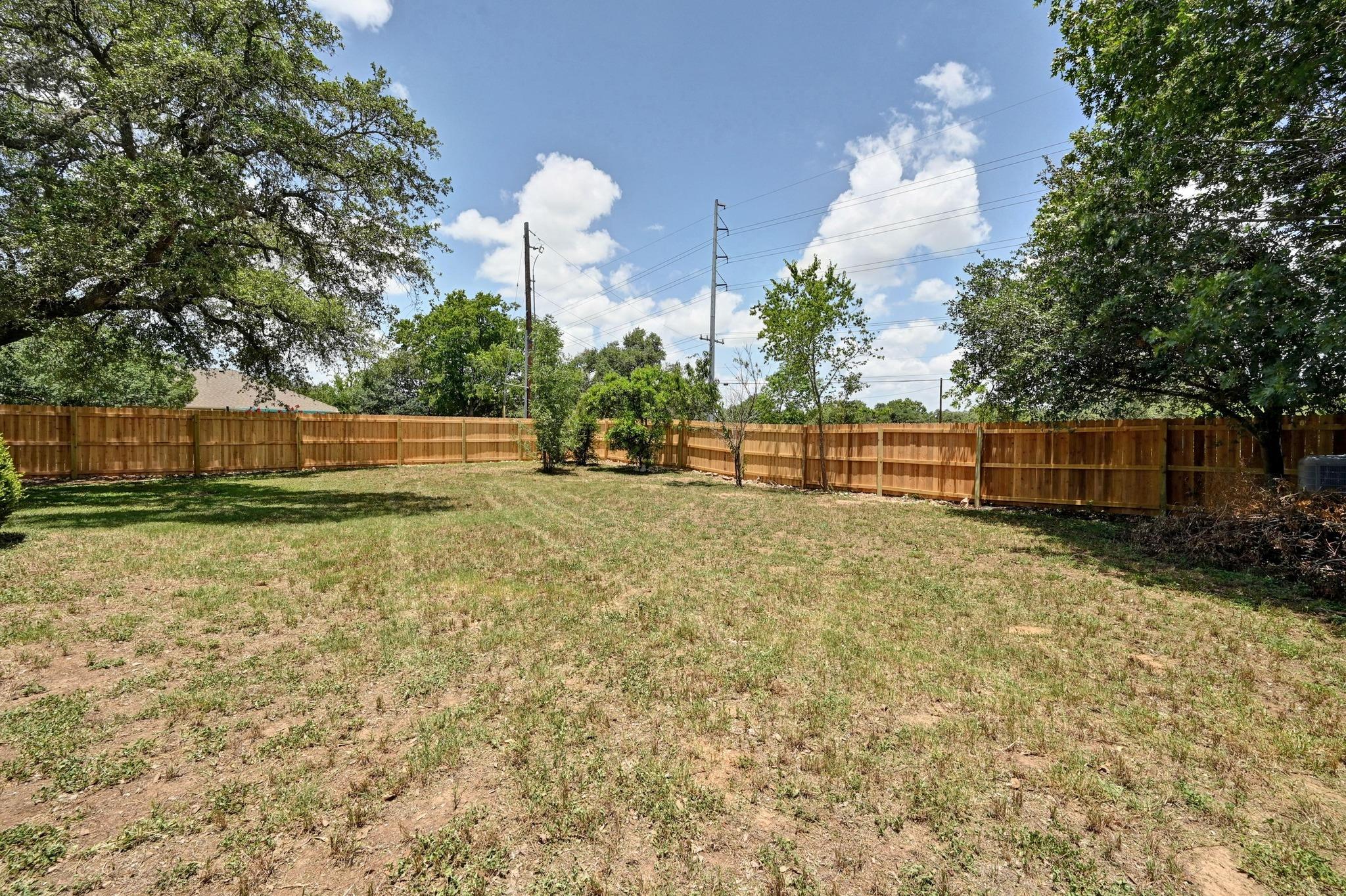 4460 Bremner Dr Property Photo 28