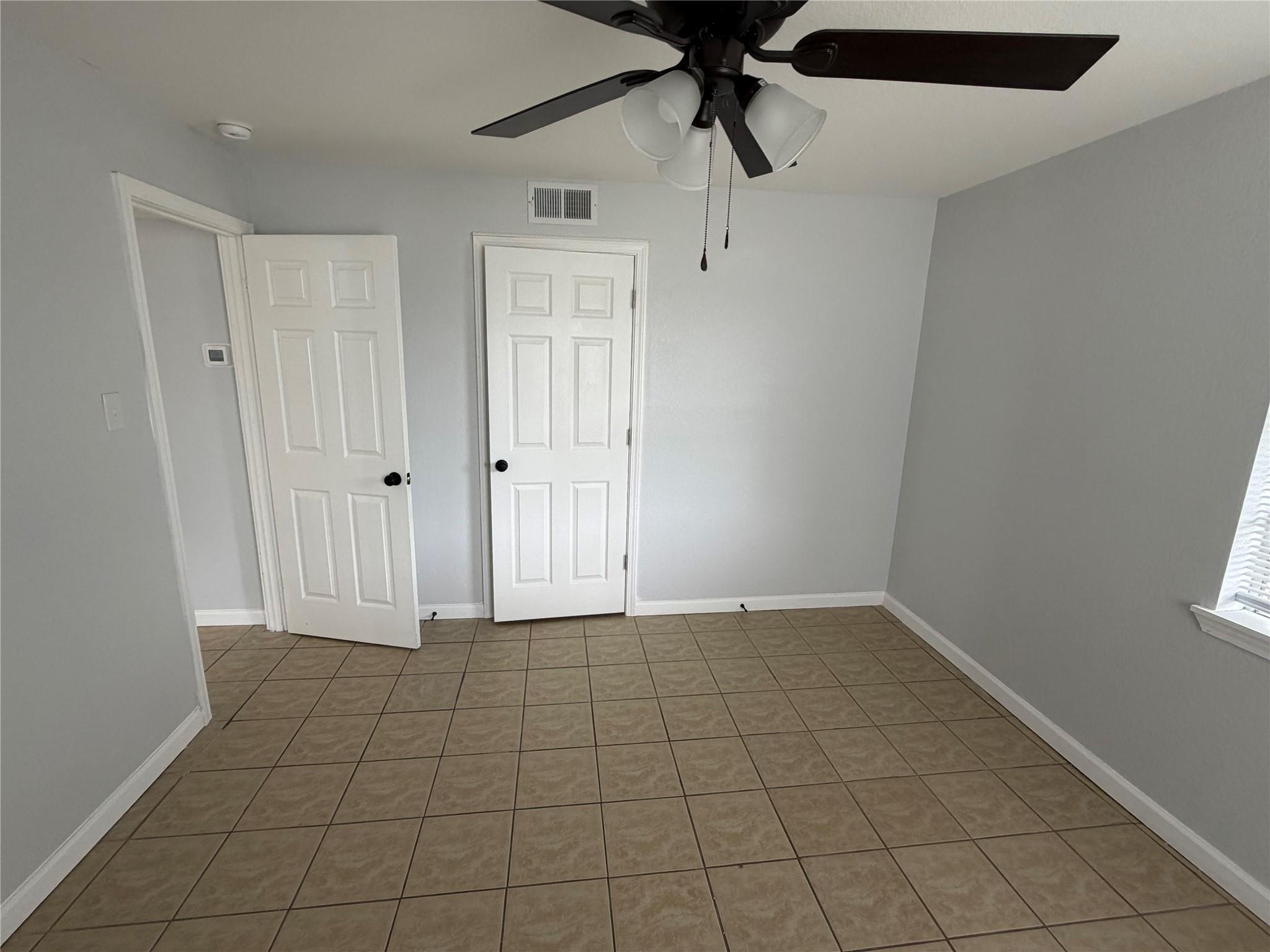 401 Branch St Property Photo 12