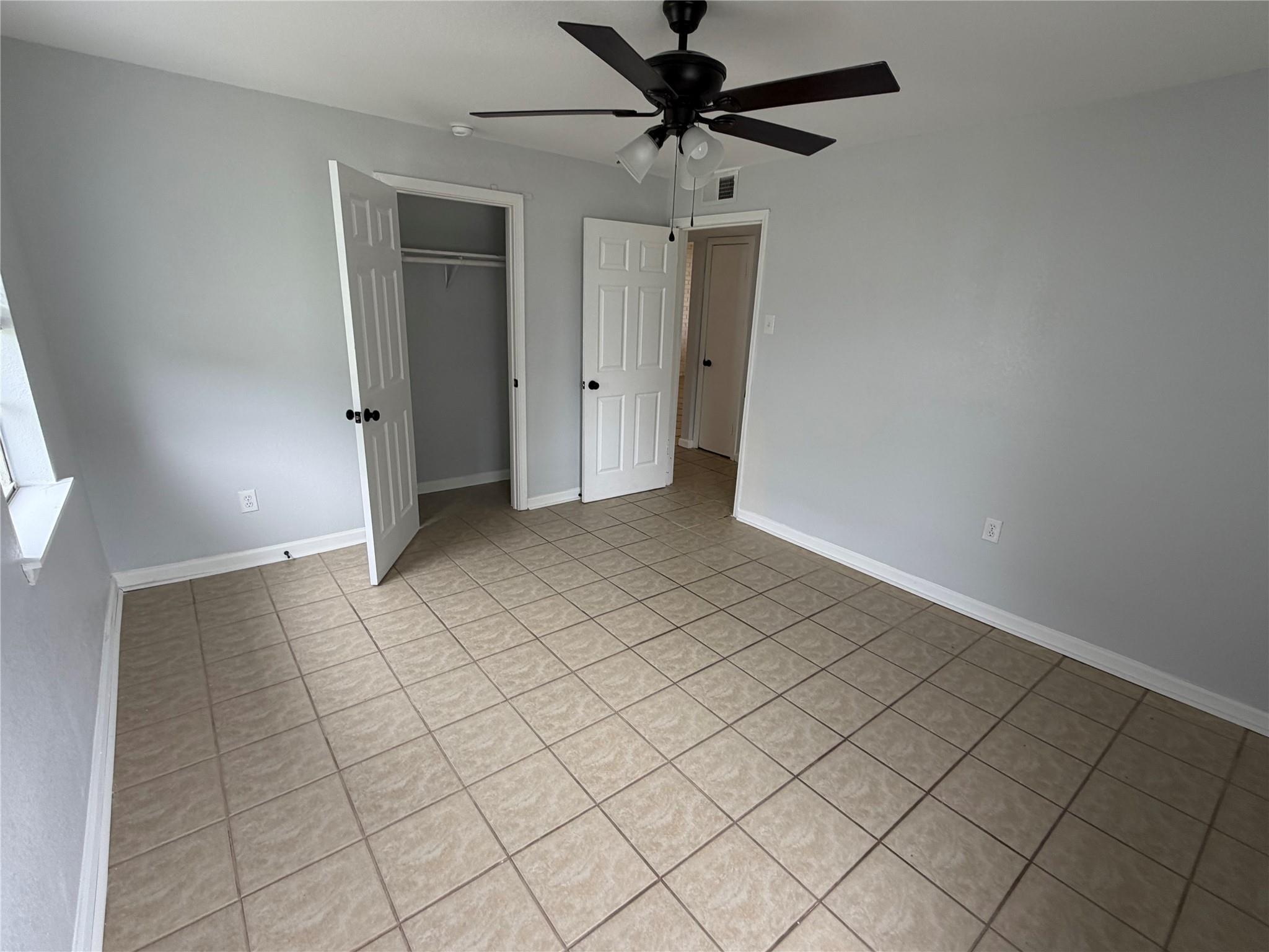 401 Branch St Property Photo 17