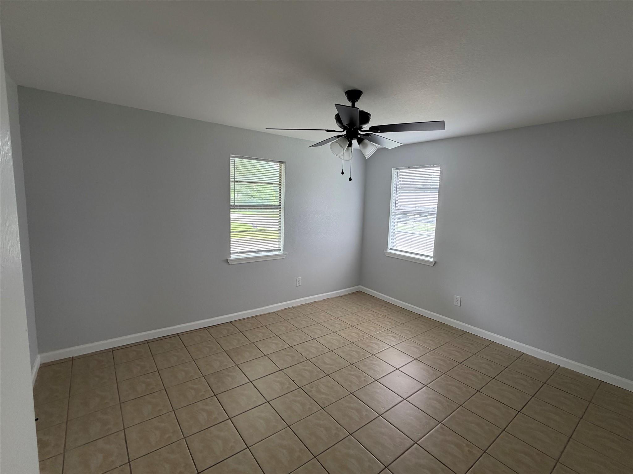401 Branch St Property Photo 18