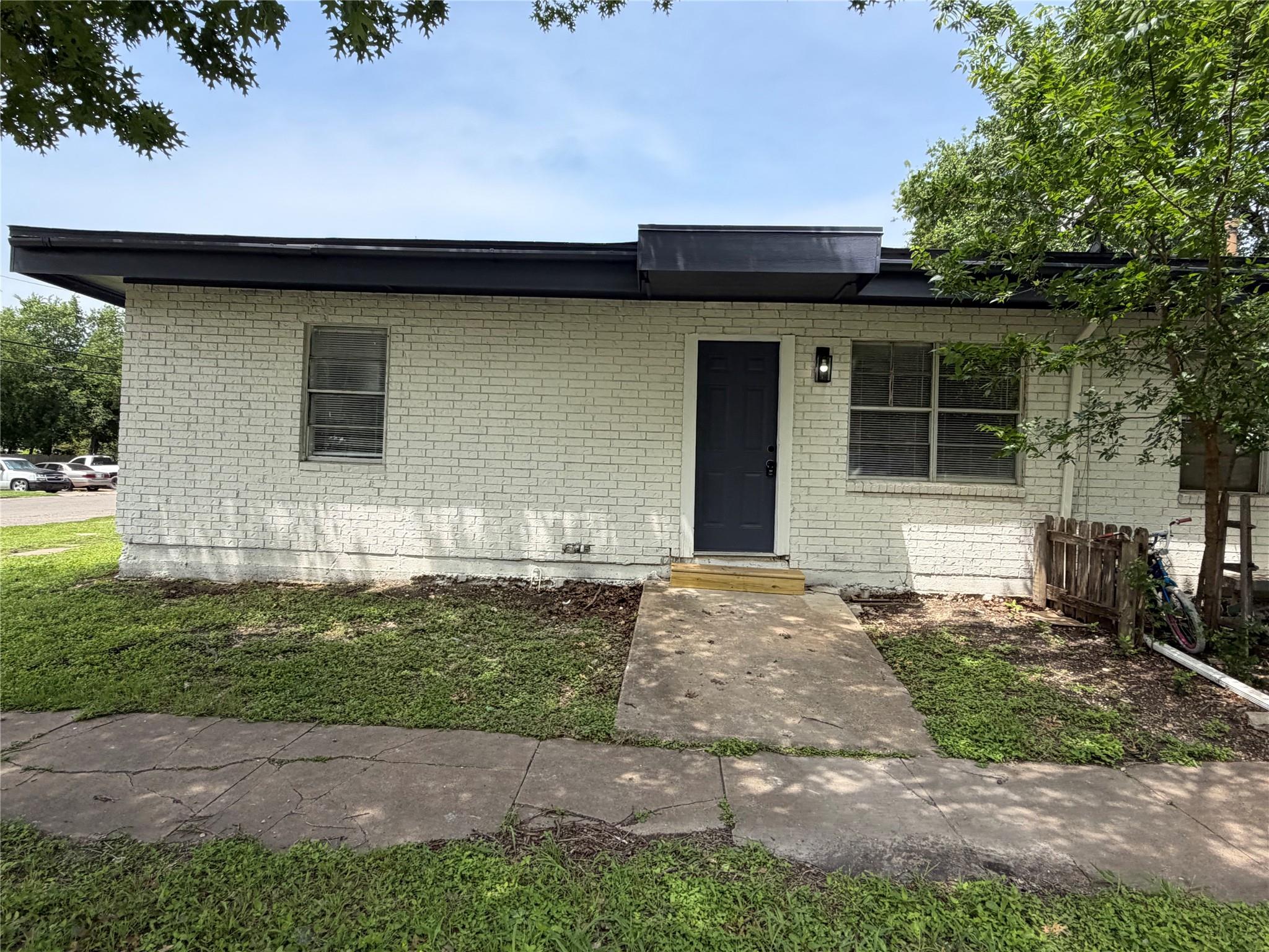 401 Branch St Property Photo 19