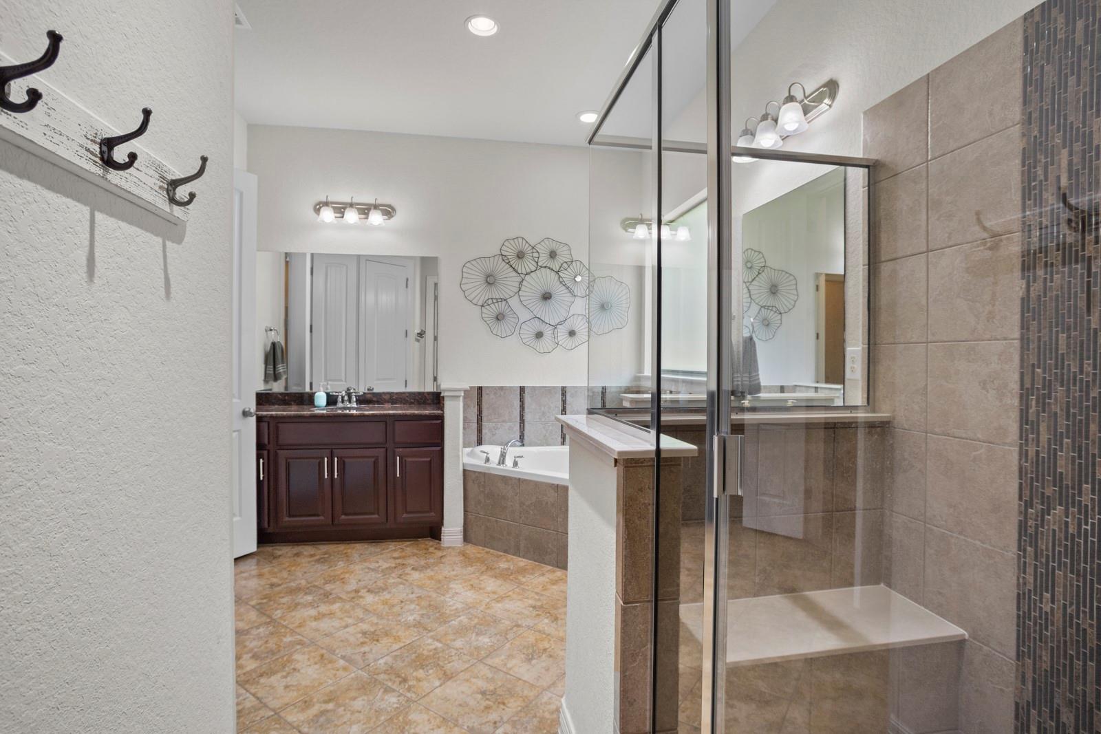 522 Carriage House Dr #43 Property Photo 27