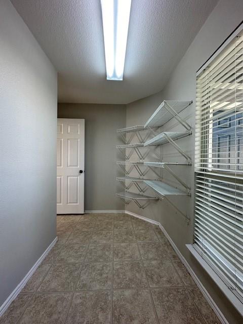 5157 Hartson None Property Photo 8