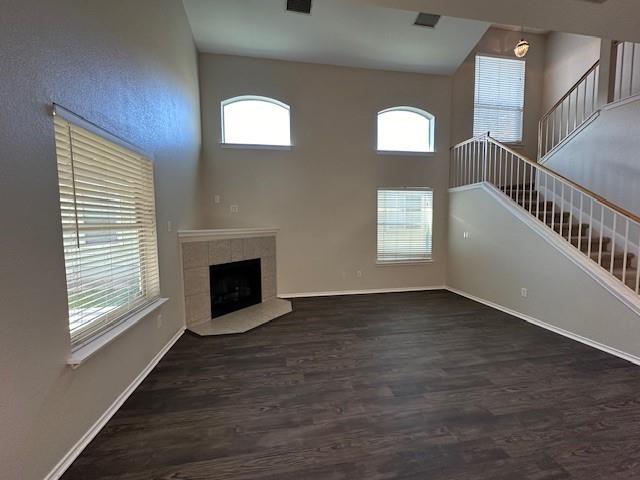 5157 Hartson None Property Photo 9