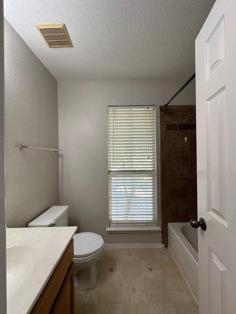 5157 Hartson None Property Photo 22