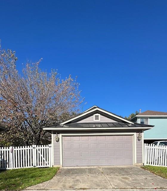 5157 Hartson None Property Photo 37