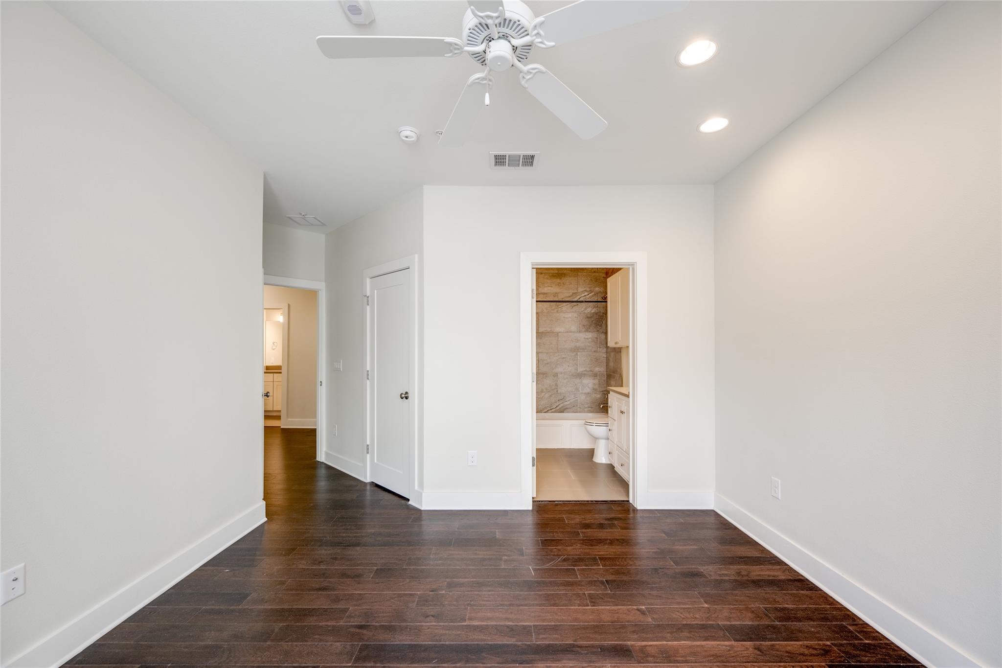 908 Nueces St #12 Property Photo 11