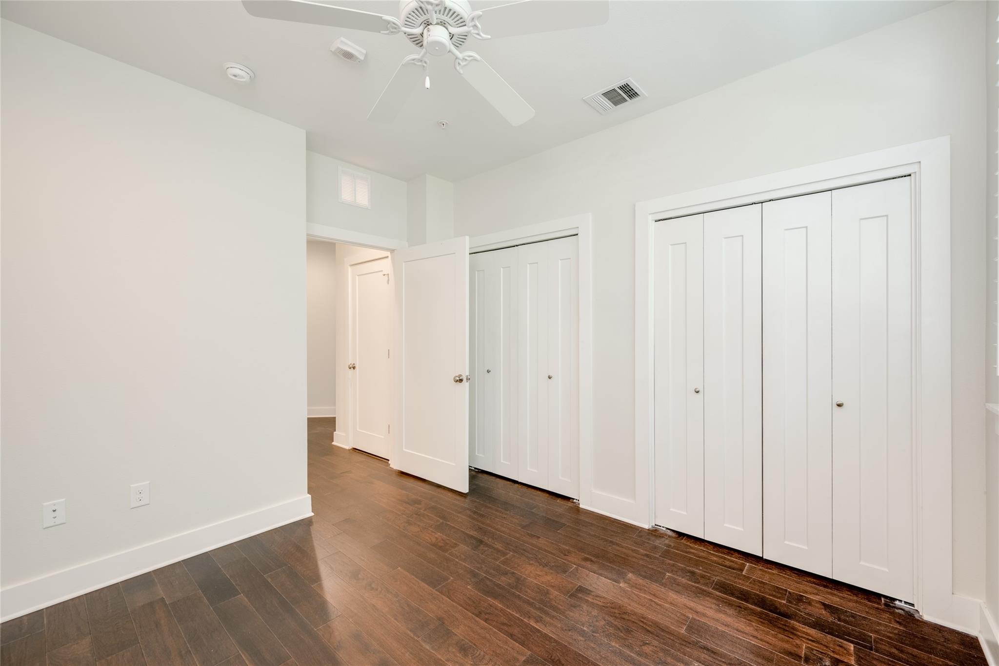 908 Nueces St #12 Property Photo 13
