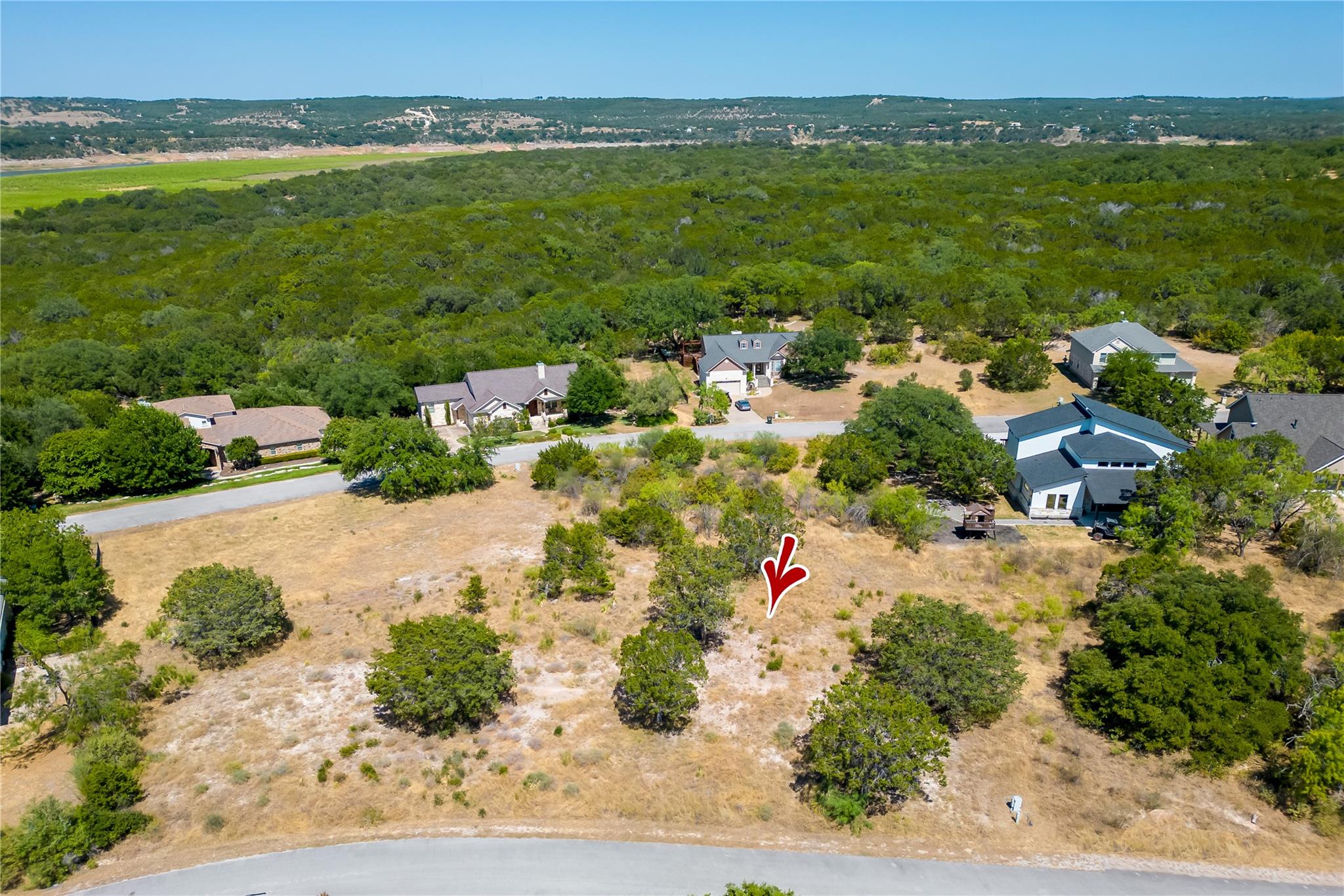 800 Wesley Ridge Dr Property Photo 1