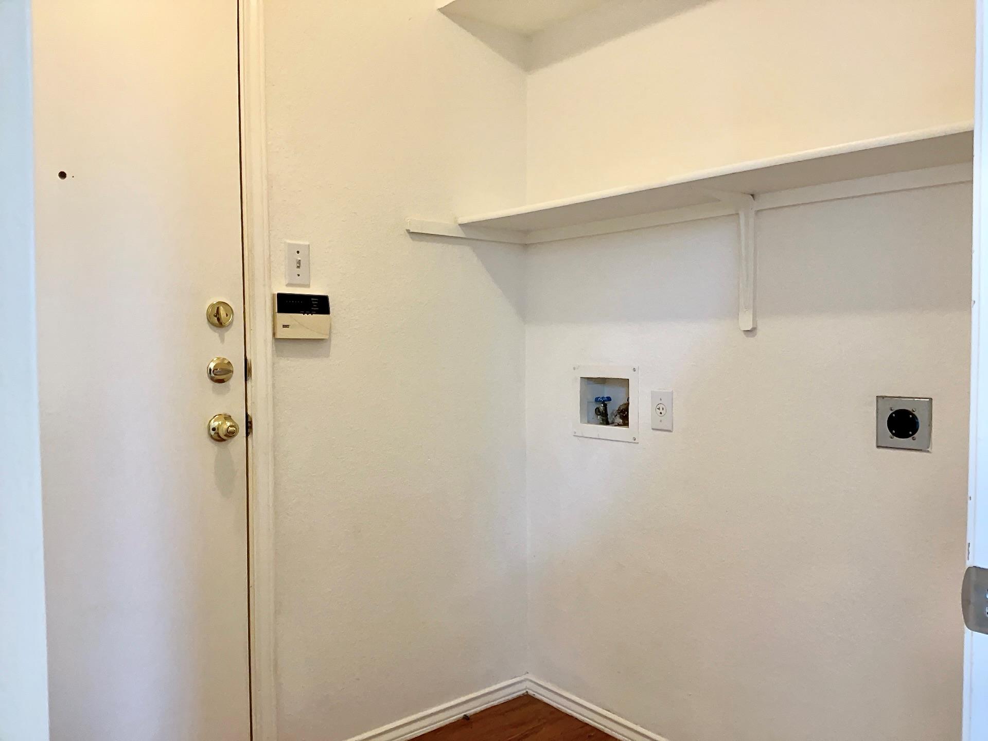 3123 Jazz St Property Photo 23