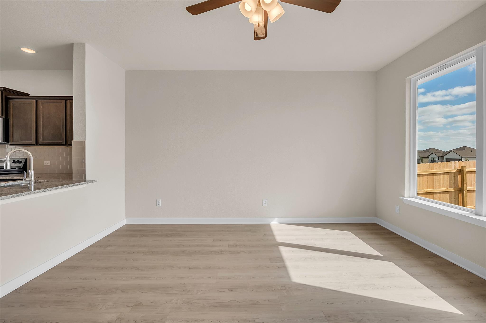 290 Boatright Blvd Property Photo 30