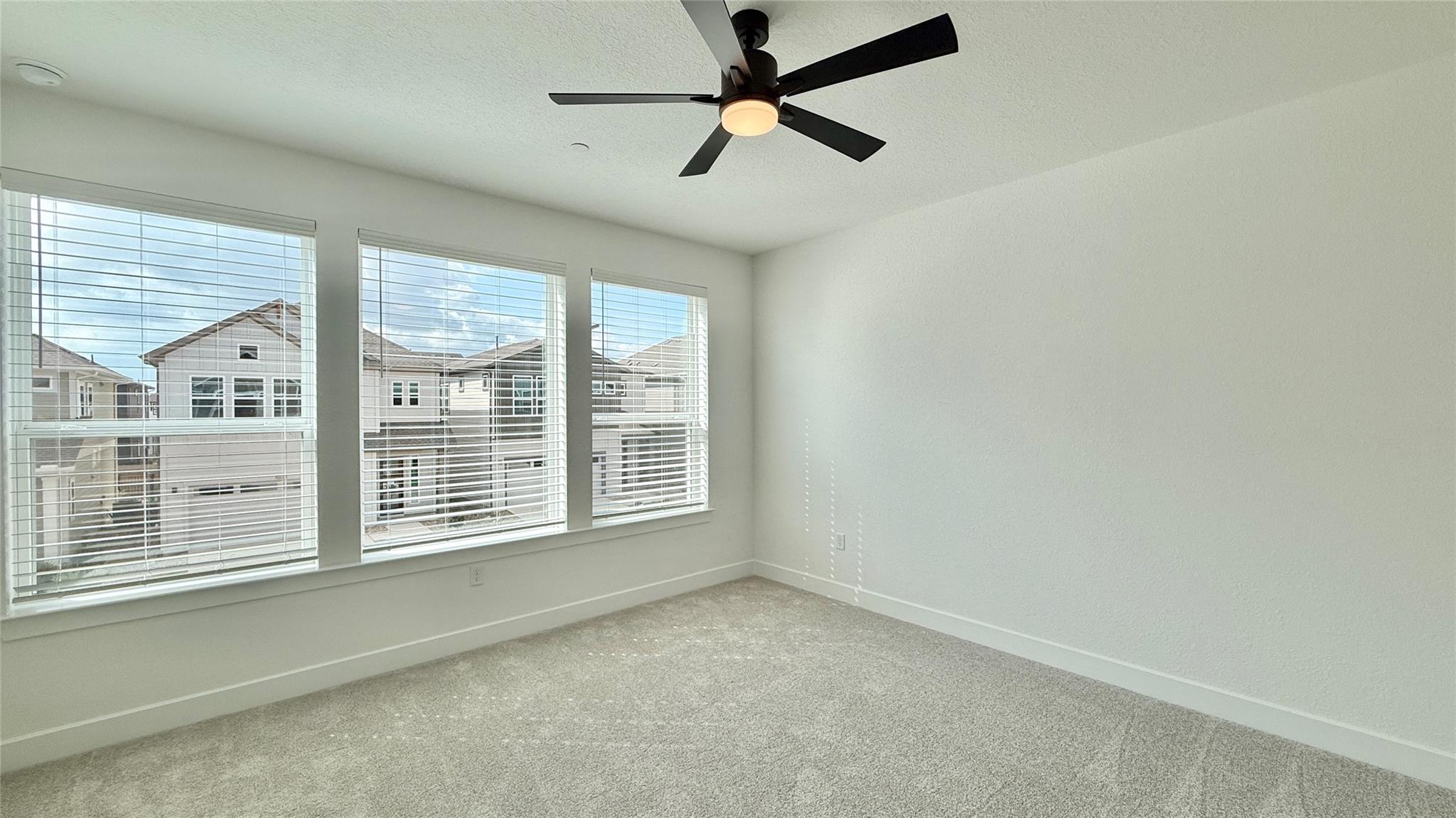 1016 Brickell Loop #b Property Photo 11