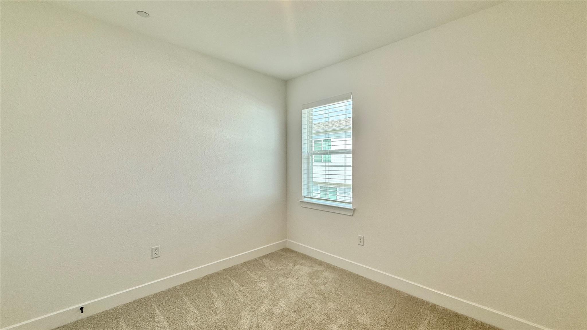 1016 Brickell Loop #b Property Photo 14
