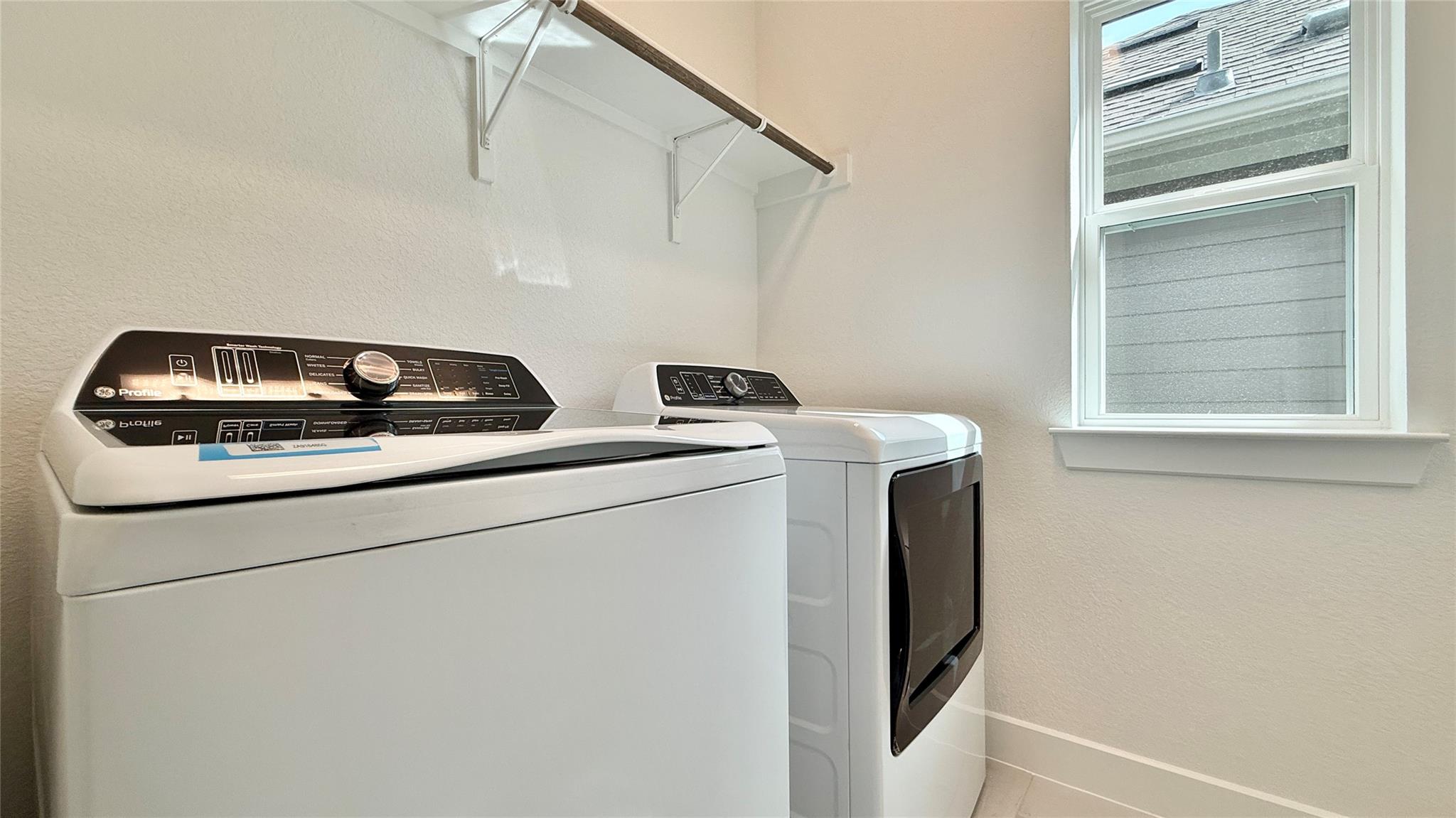 1016 Brickell Loop #b Property Photo 22