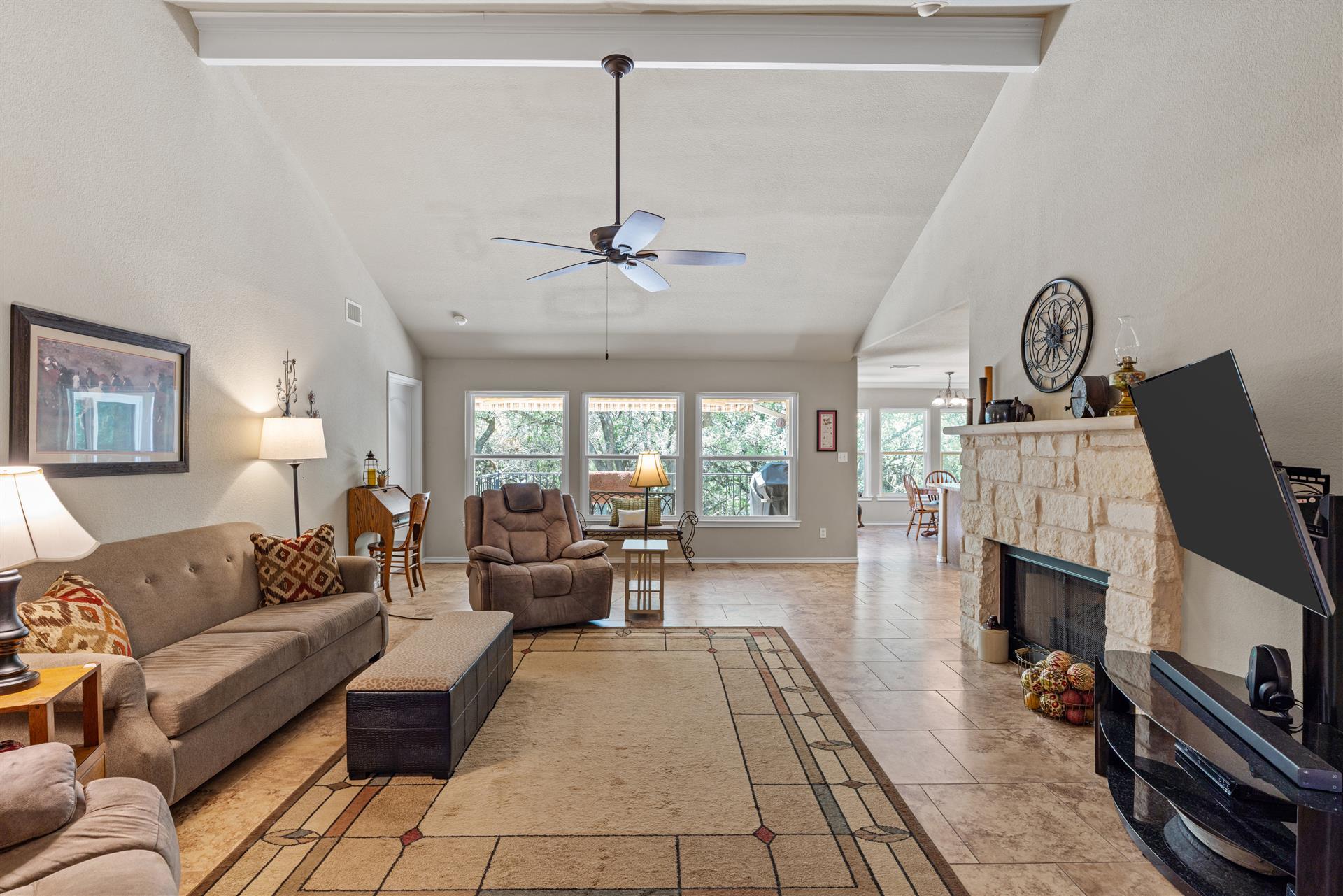 20307 Highland Lake Dr Property Photo 10