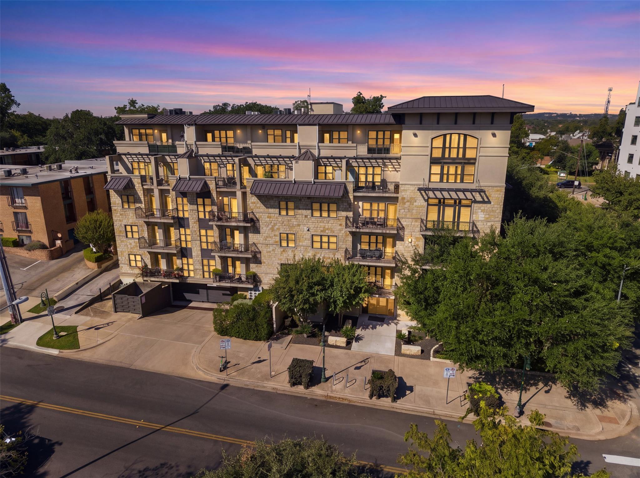 Picture of 1812 West Ave #106