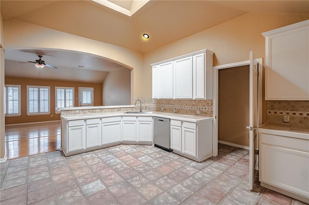 27 Troon Dr Property Photo 16