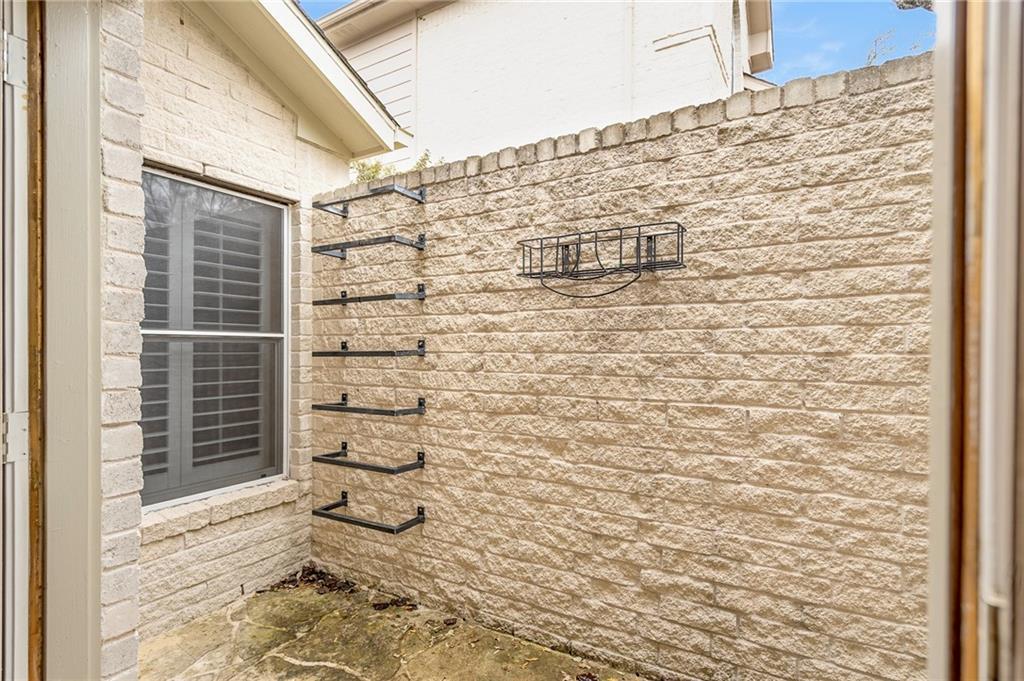 27 Troon Dr Property Photo 28
