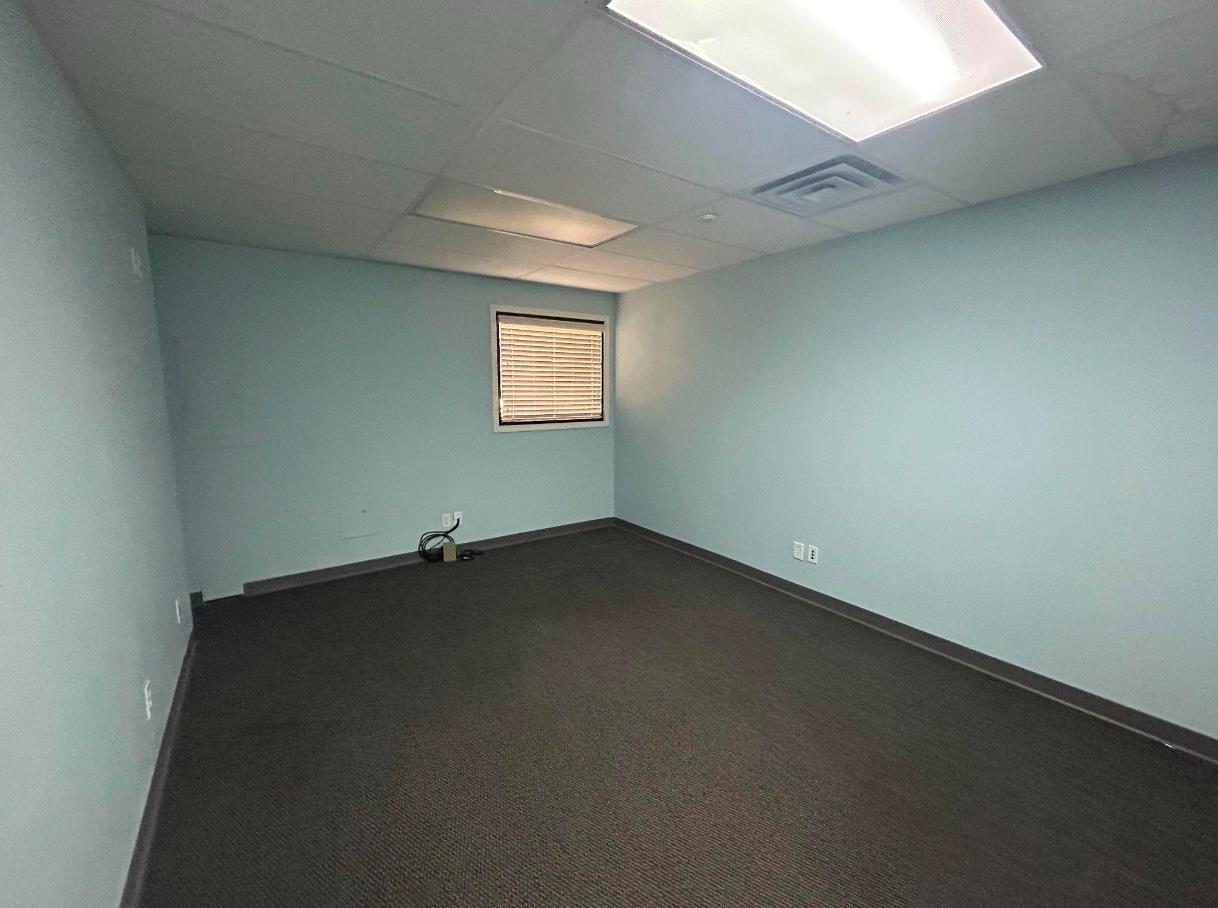 1110 W William Cannon Dr #building 1 Property Photo 4