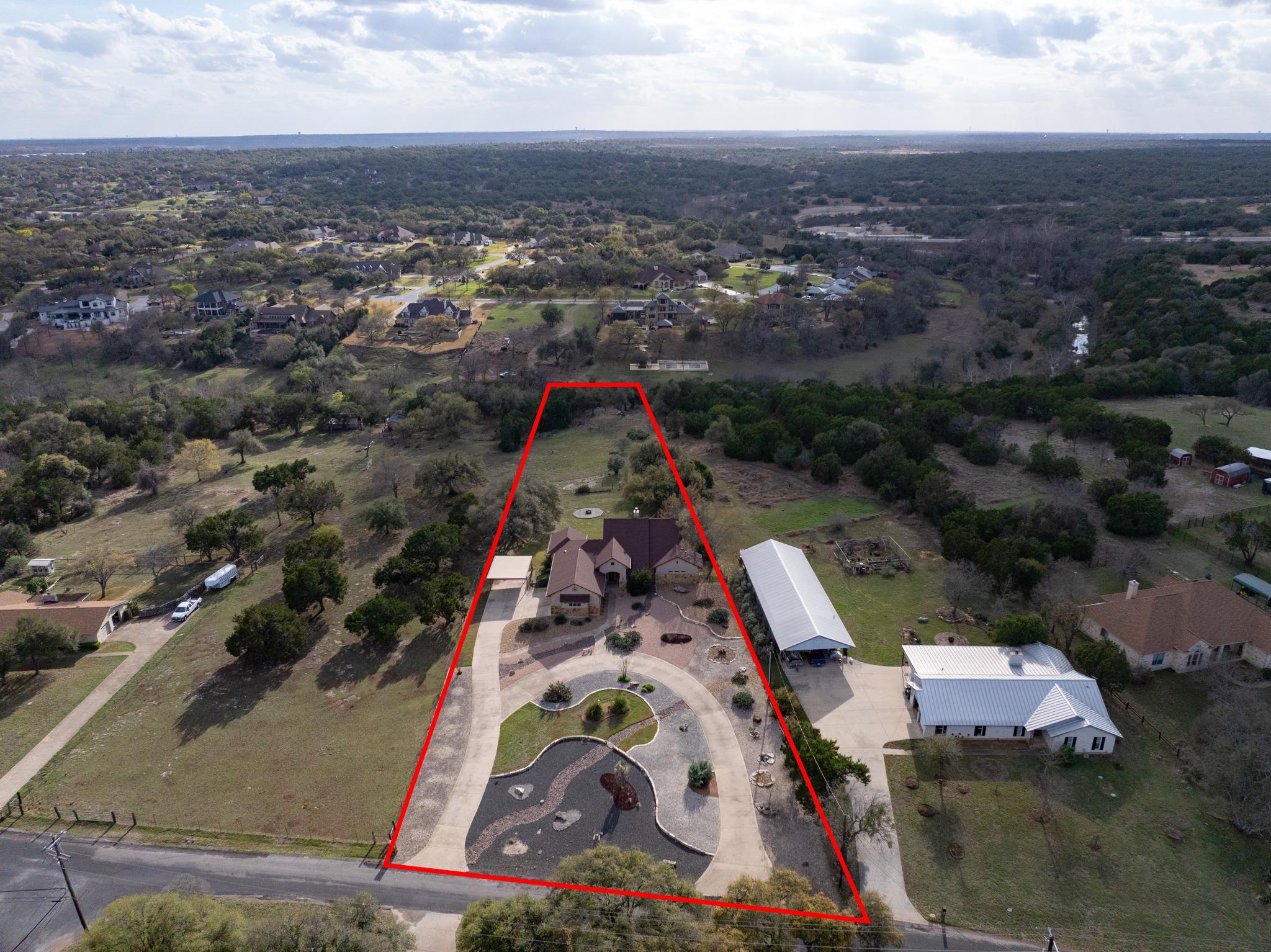 204 Skyline Rd Property Photo 5