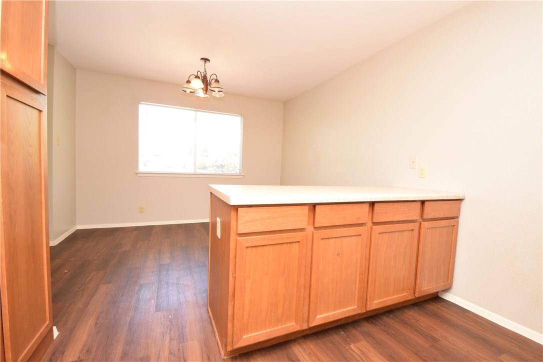 10811 Lanshire Dr #c Property Photo 8
