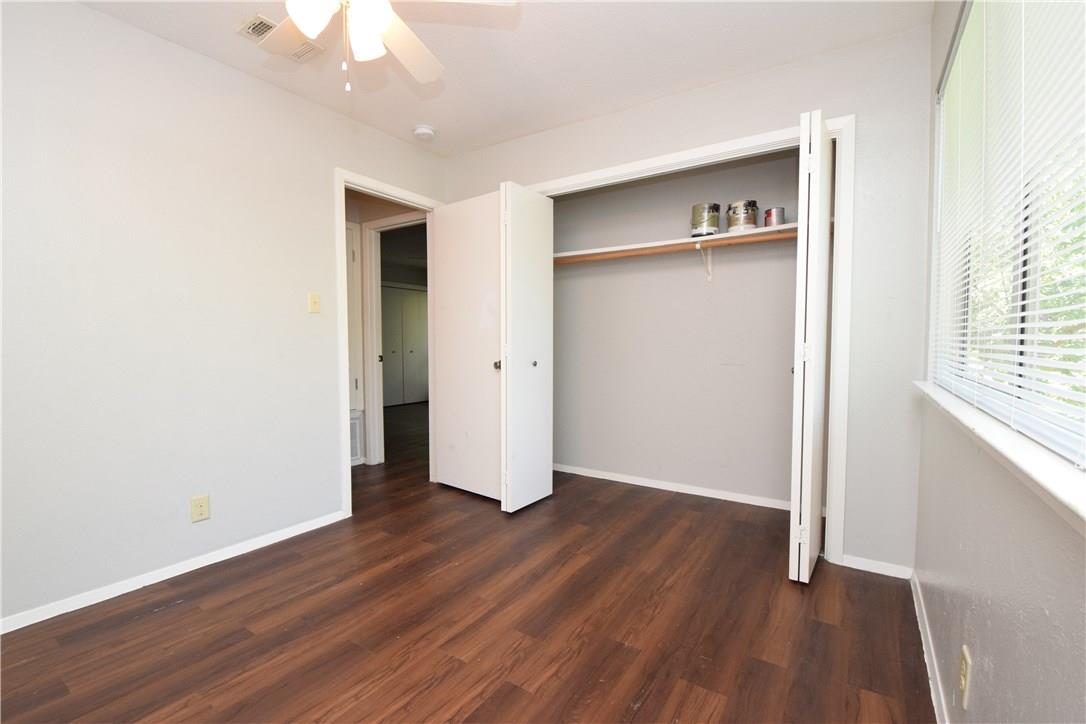 10811 Lanshire Dr #c Property Photo 17