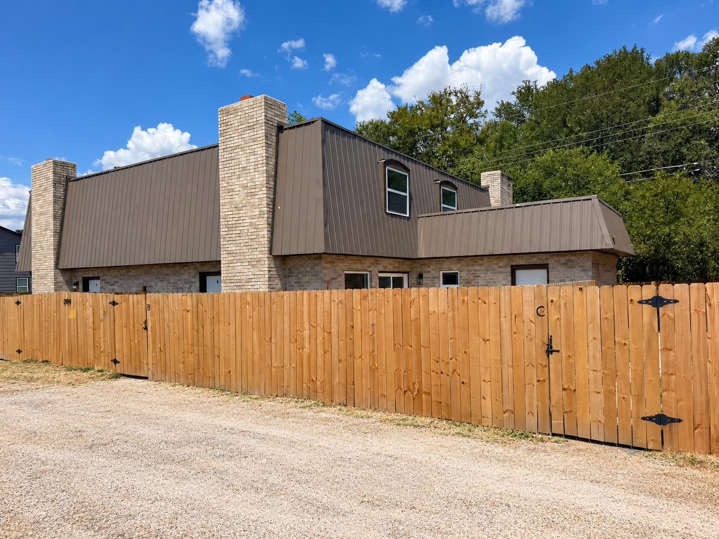 2904 Sweeney Ln #A Property Photo 1