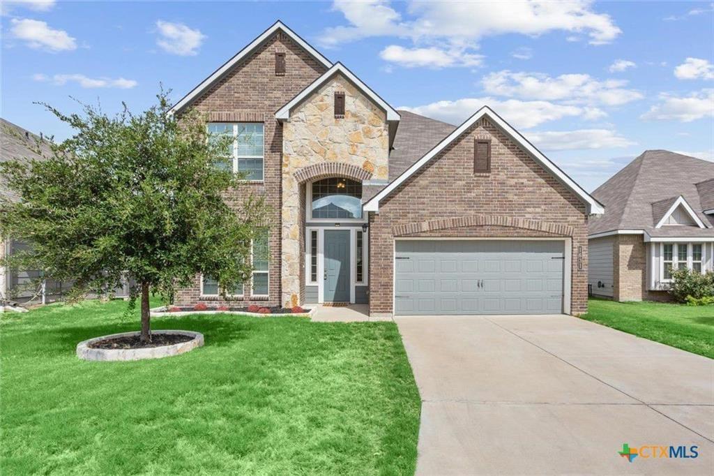 1631 Hillside Dr Property Photo
